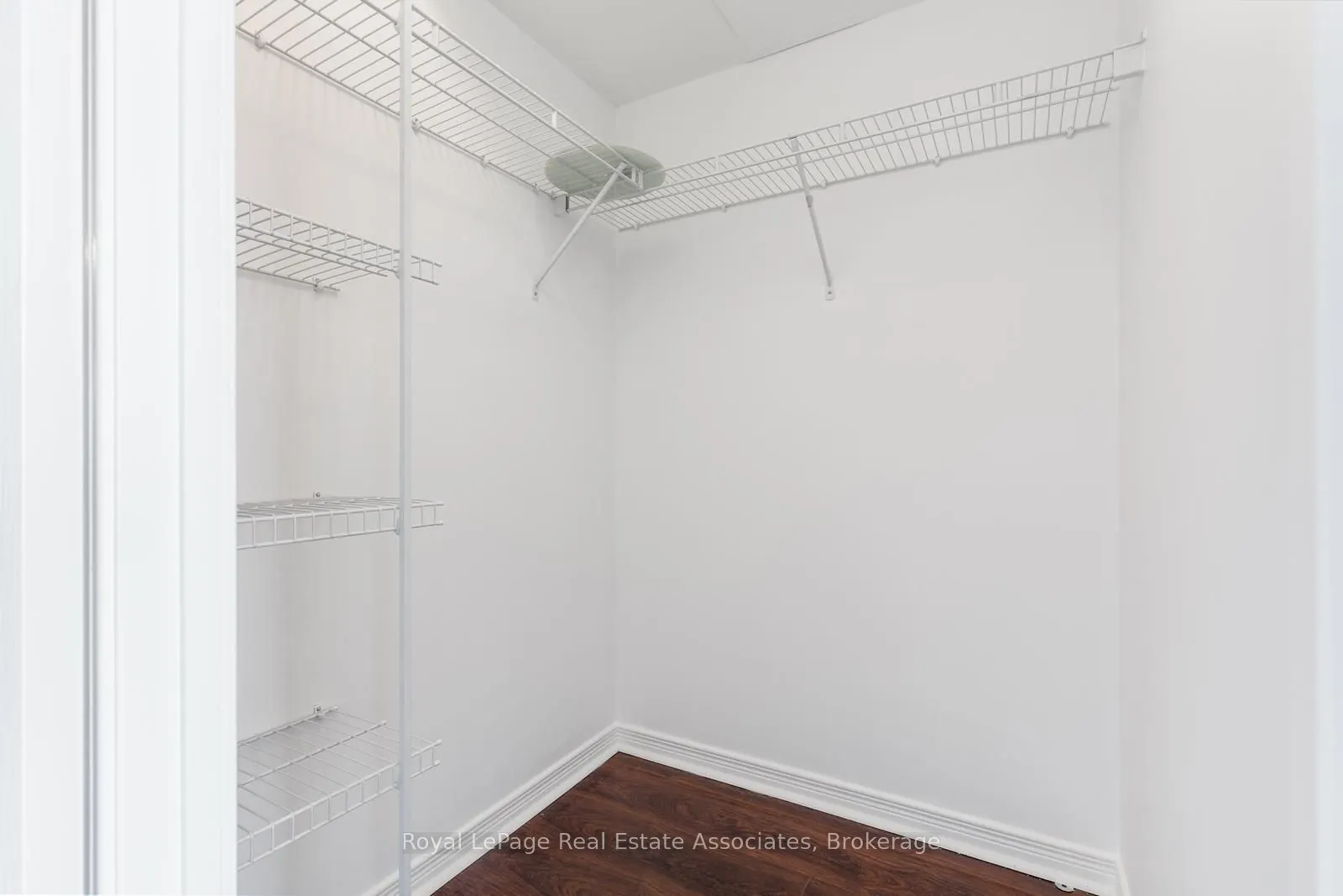 4889 Kimbermount Avenue #1707