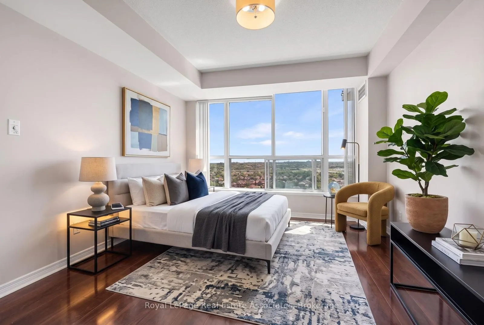 4889 Kimbermount Avenue #1707