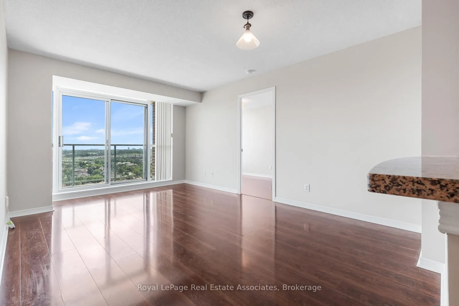 4889 Kimbermount Avenue #1707