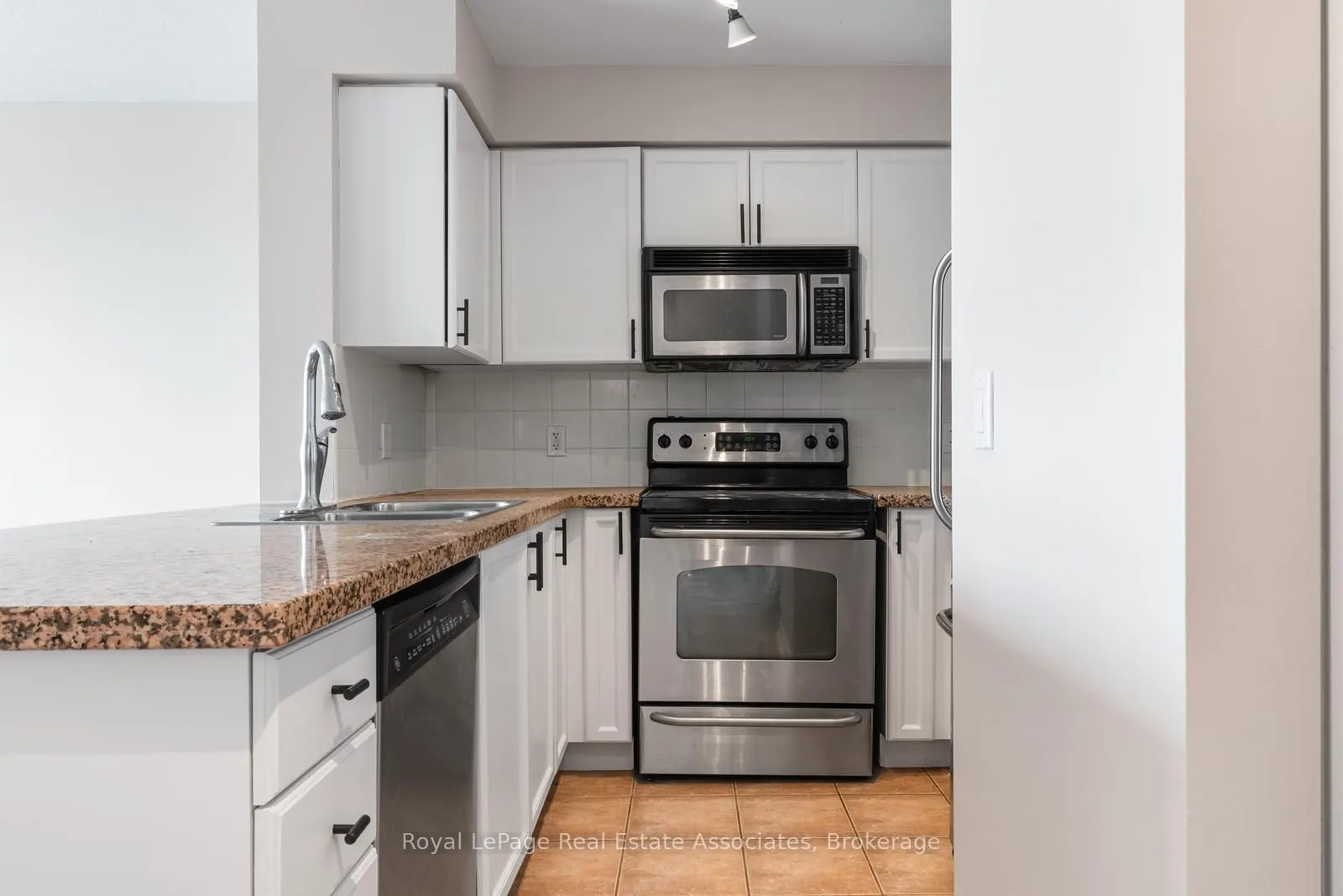 4889 Kimbermount Avenue #1707
