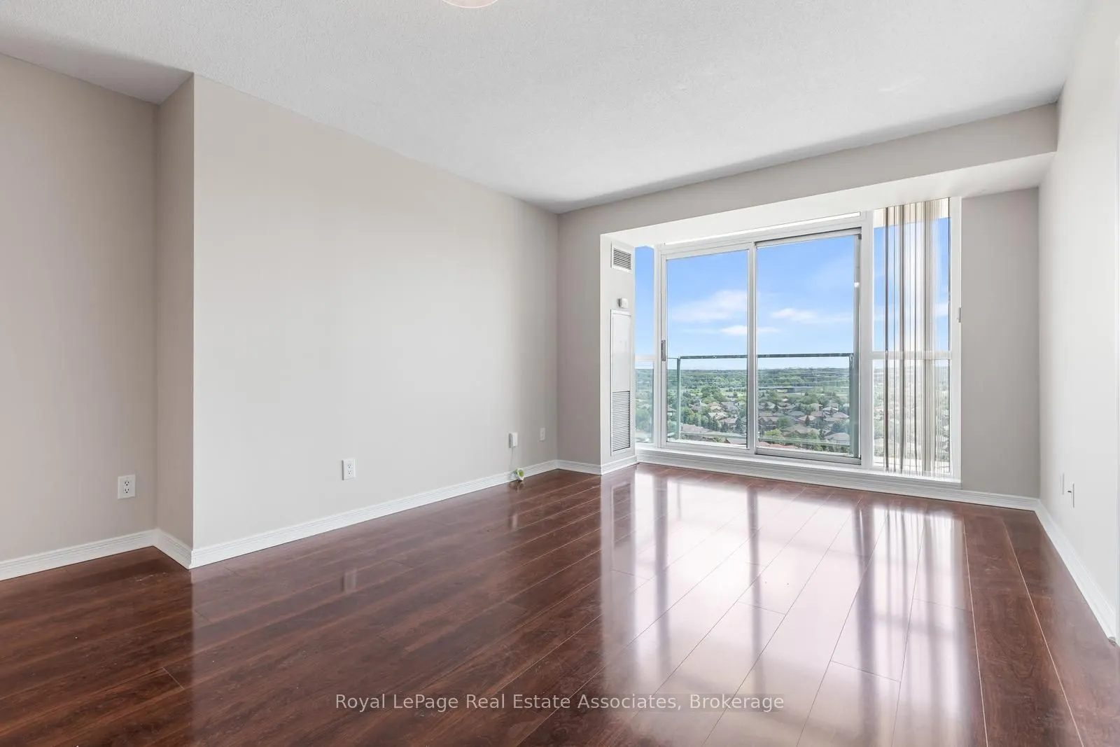 4889 Kimbermount Avenue #1707