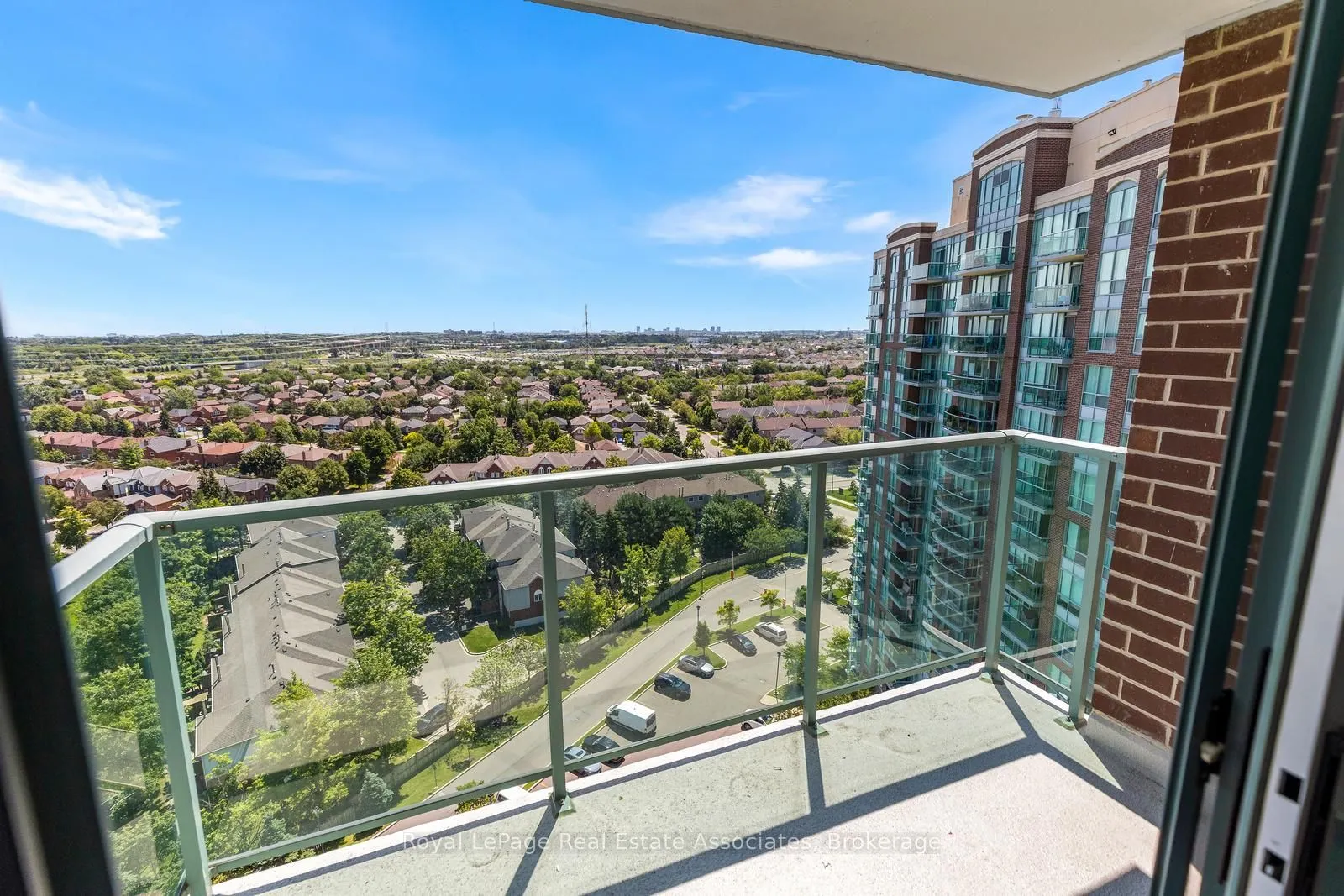 4889 Kimbermount Avenue #1707