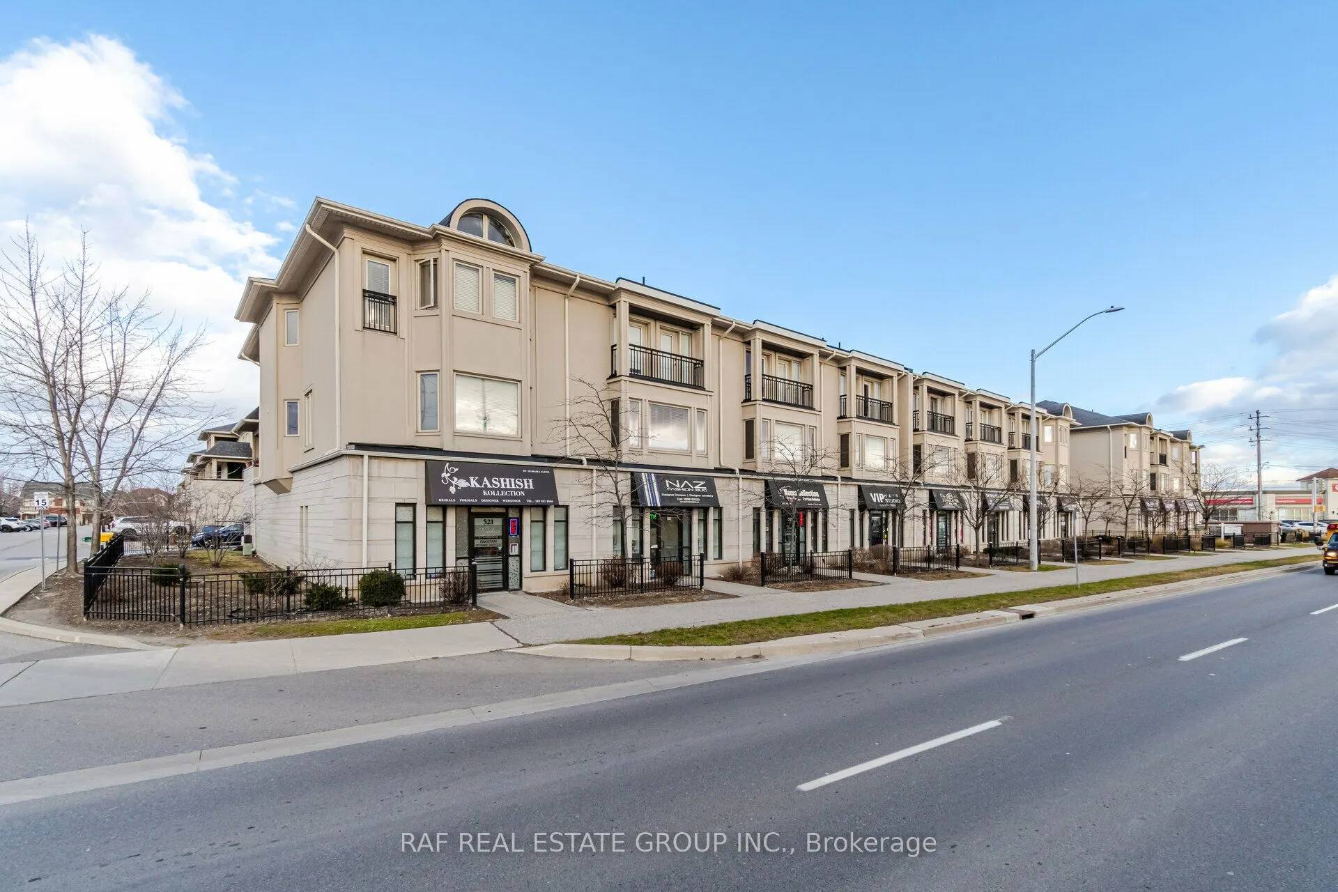 521 Thompson Road S #1