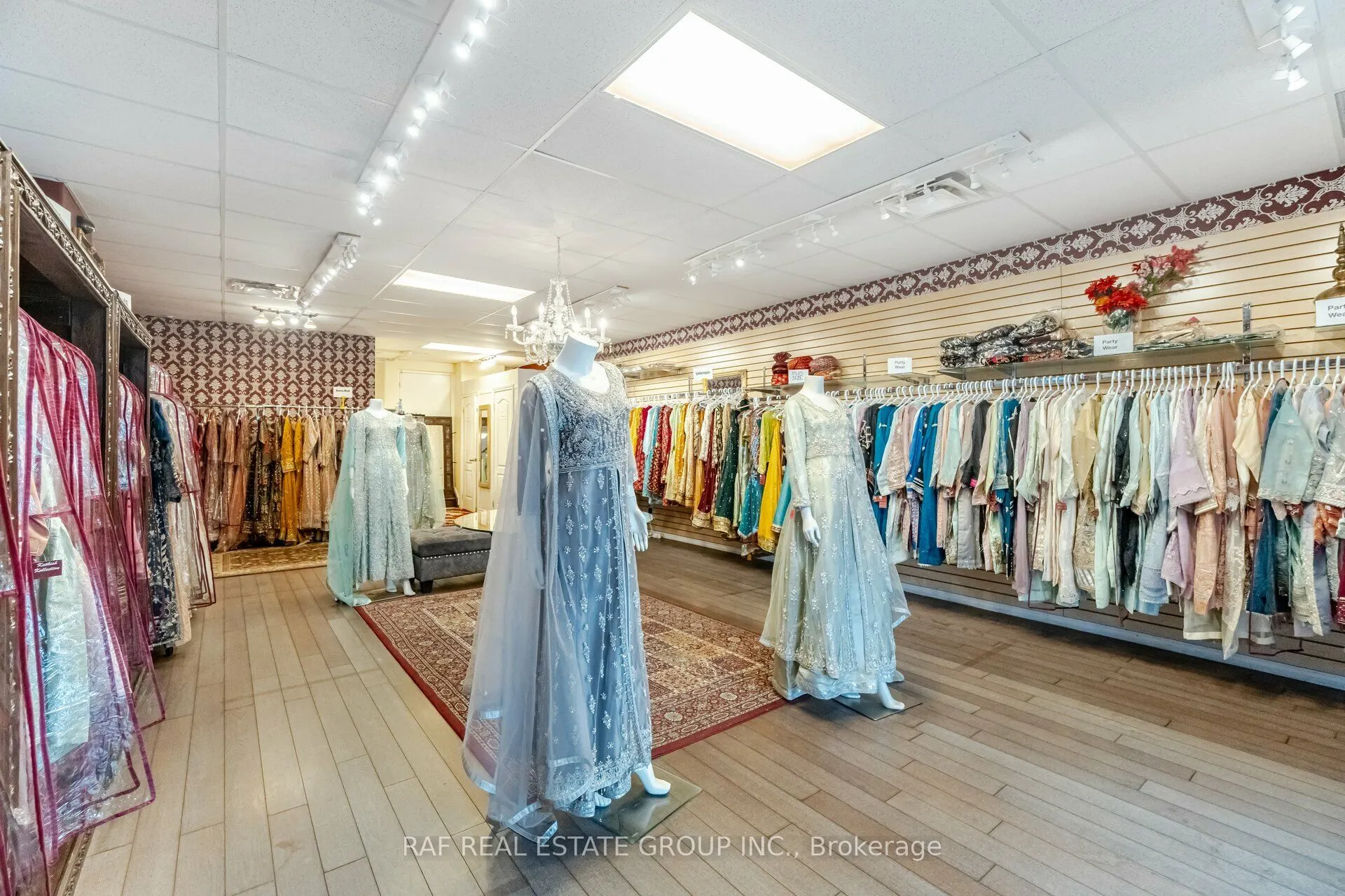 521 Thompson Road S #1