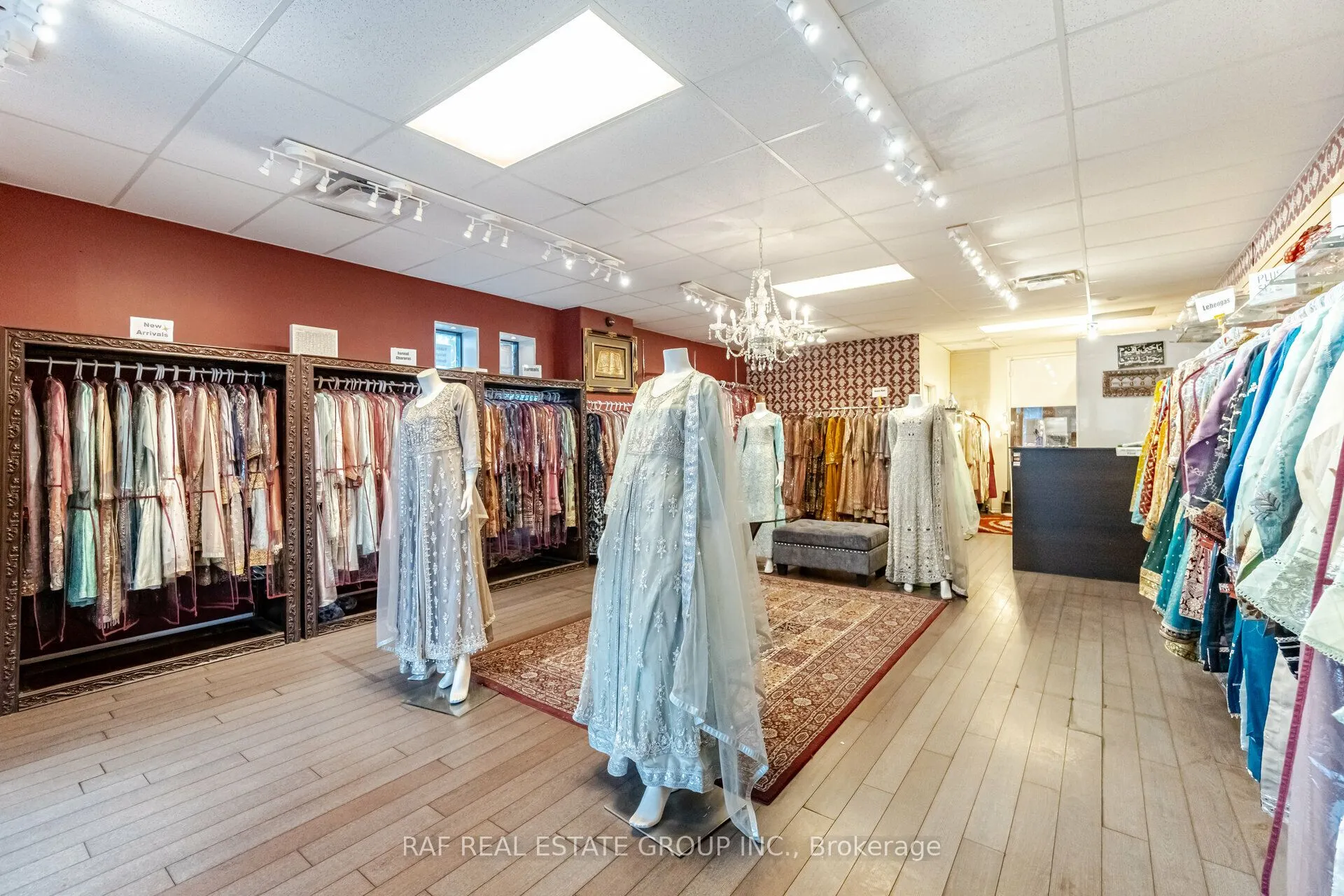 521 Thompson Road S #1