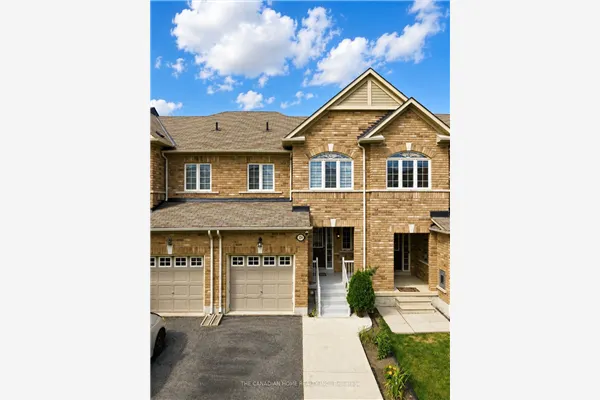 124 Tomabrook Crescent
