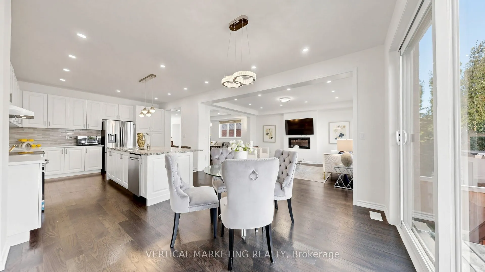 286 Valermo Drive