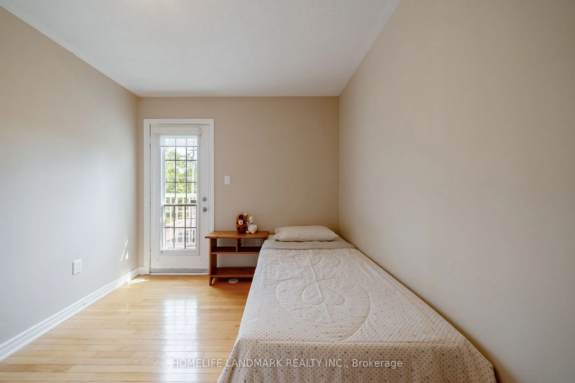 130 Park Street E #15