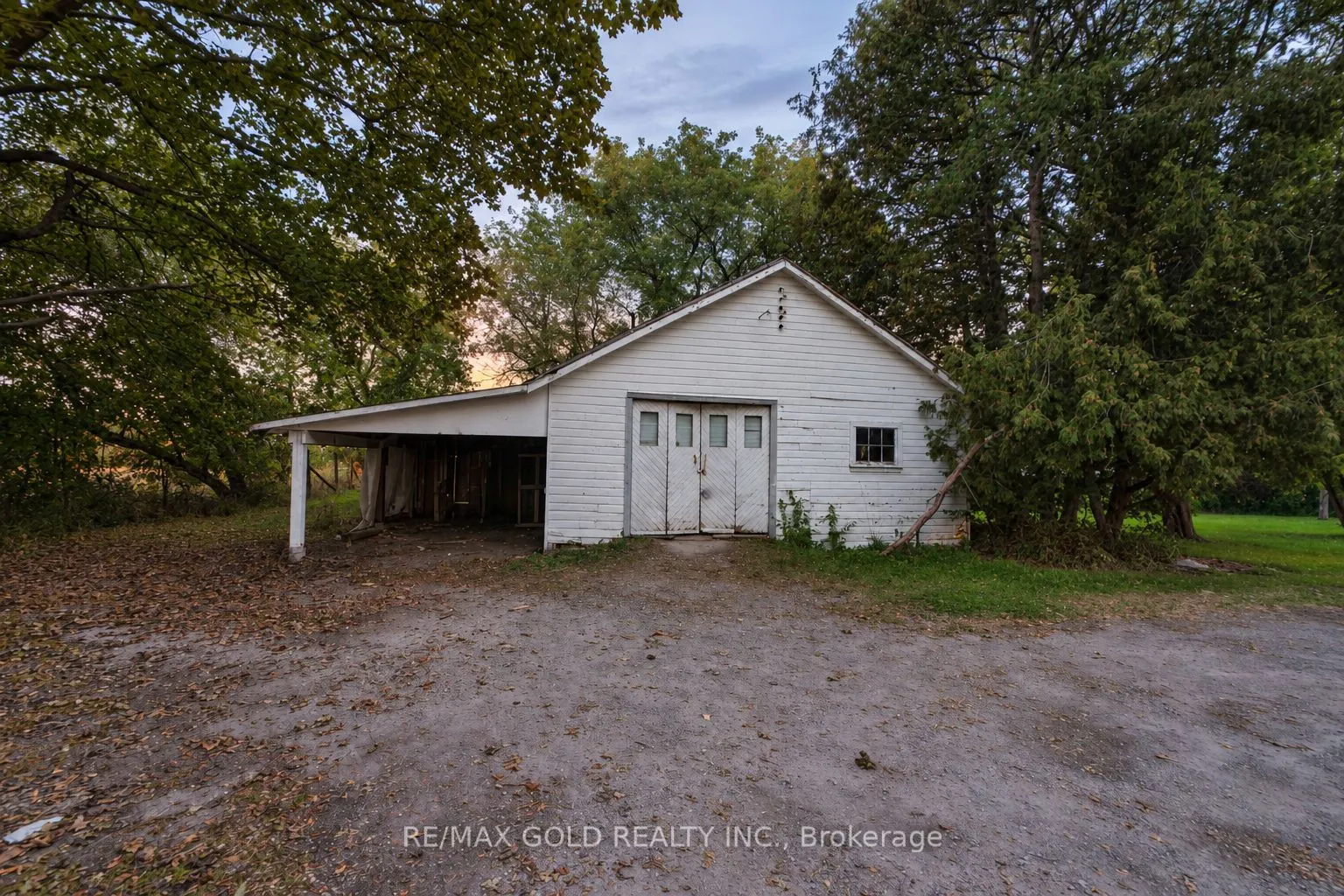15208 Airport Road