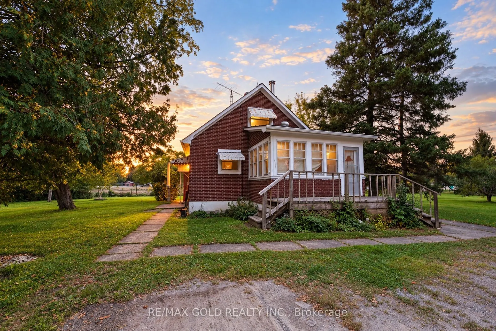 15208 Airport Road