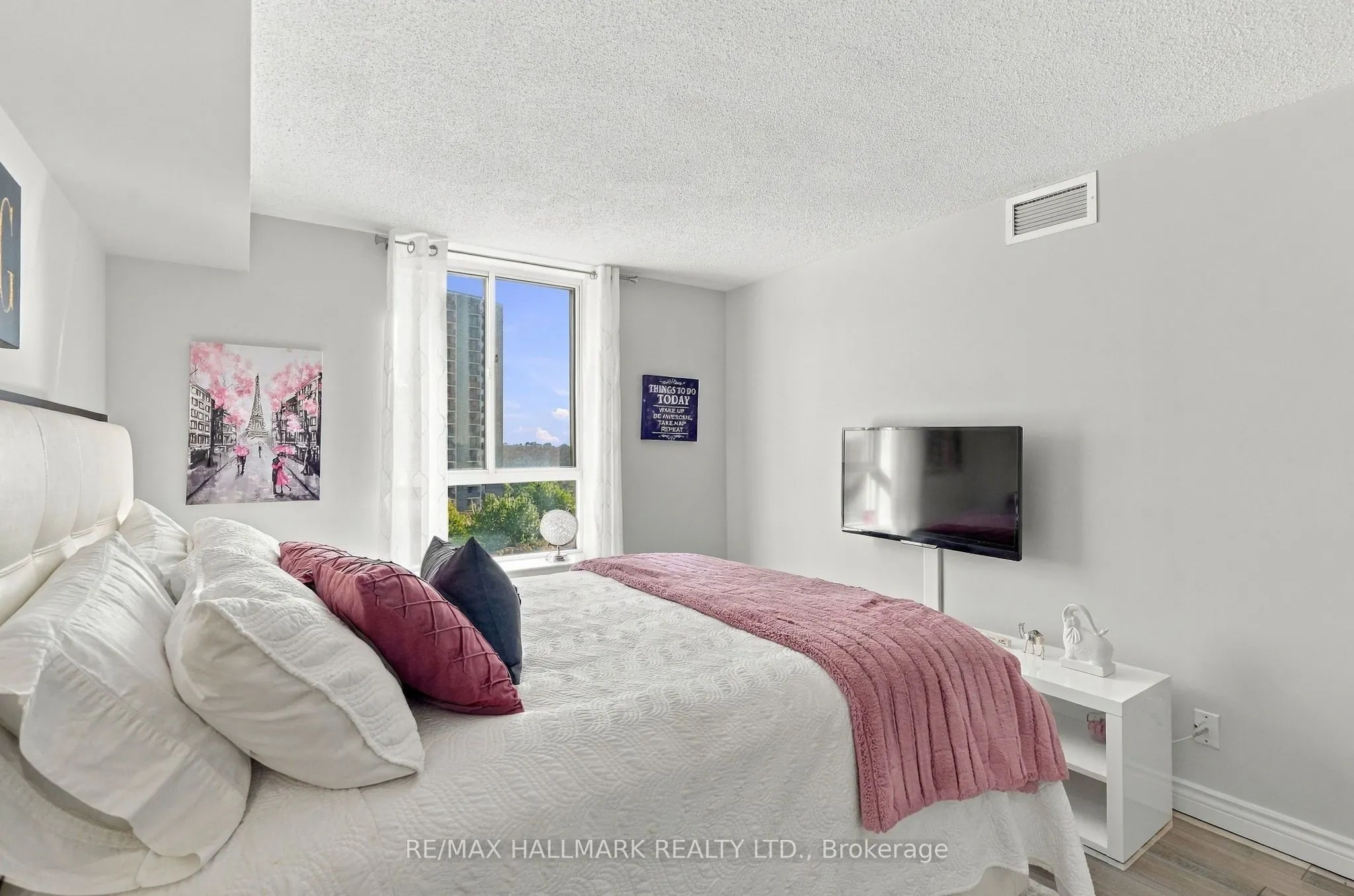 1485 Lakeshore Road E #903