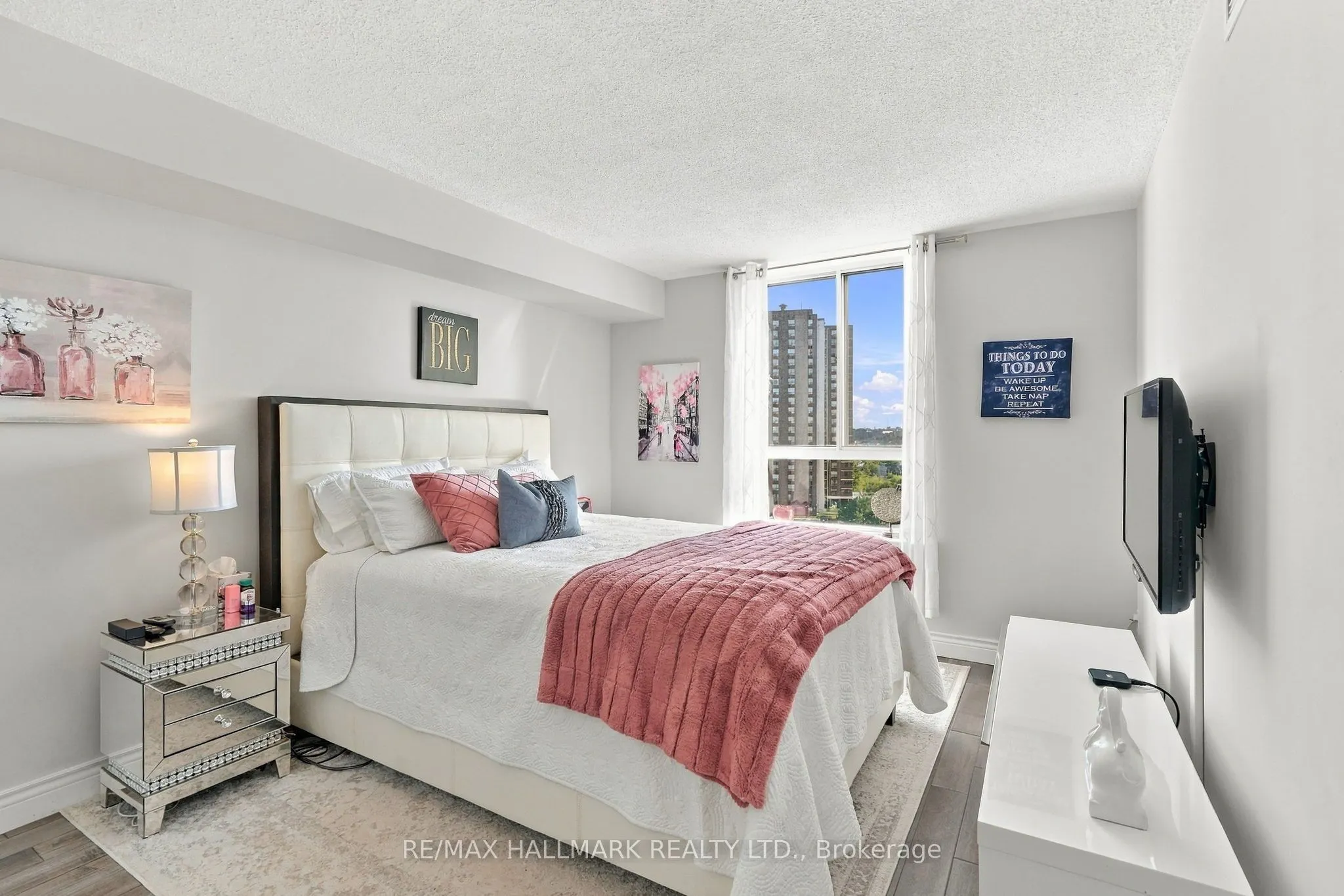 1485 Lakeshore Road E #903