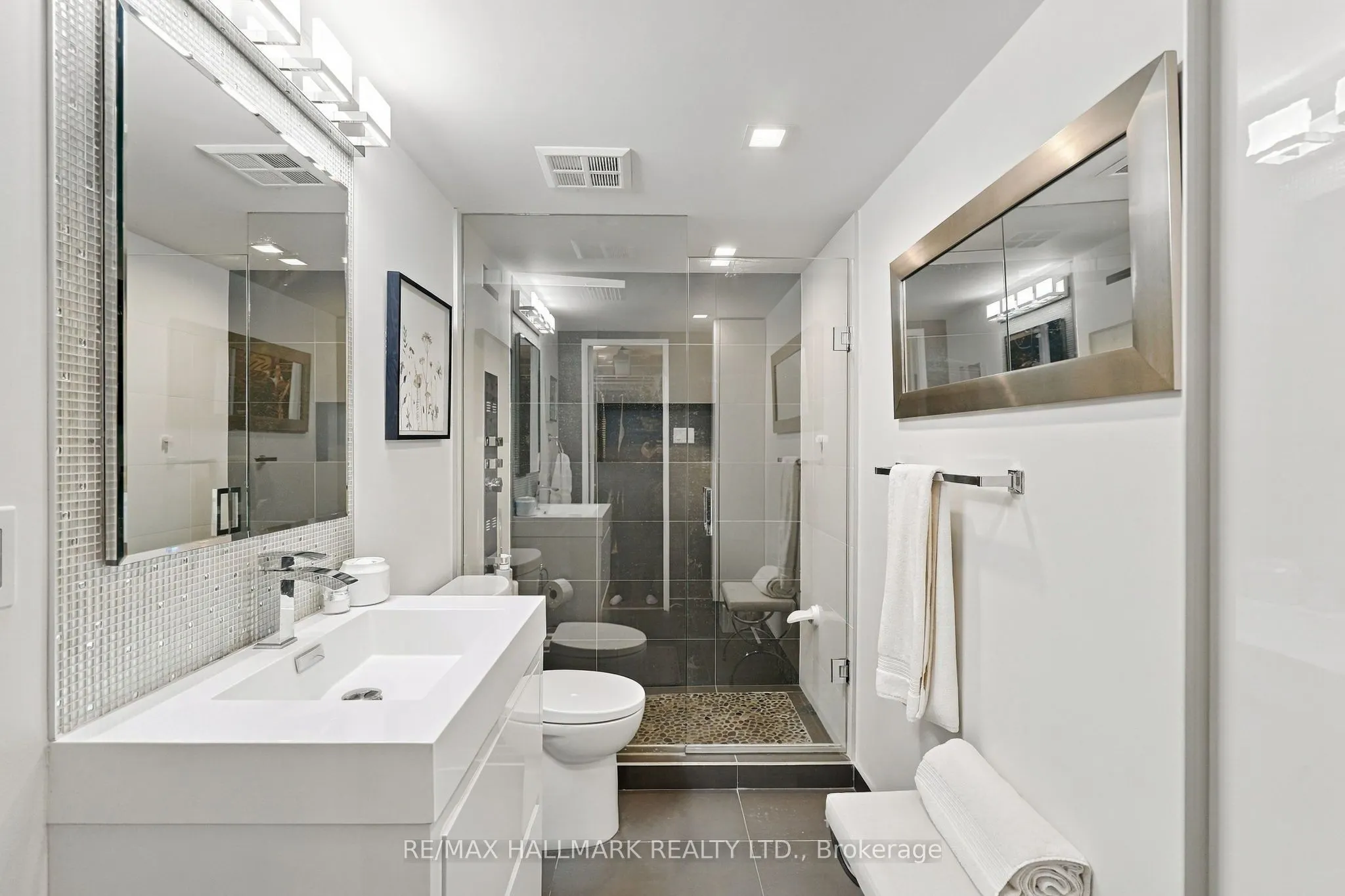 1485 Lakeshore Road E #903