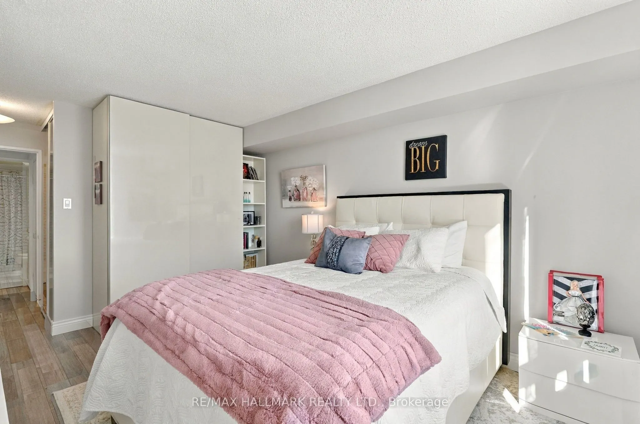 1485 Lakeshore Road E #903