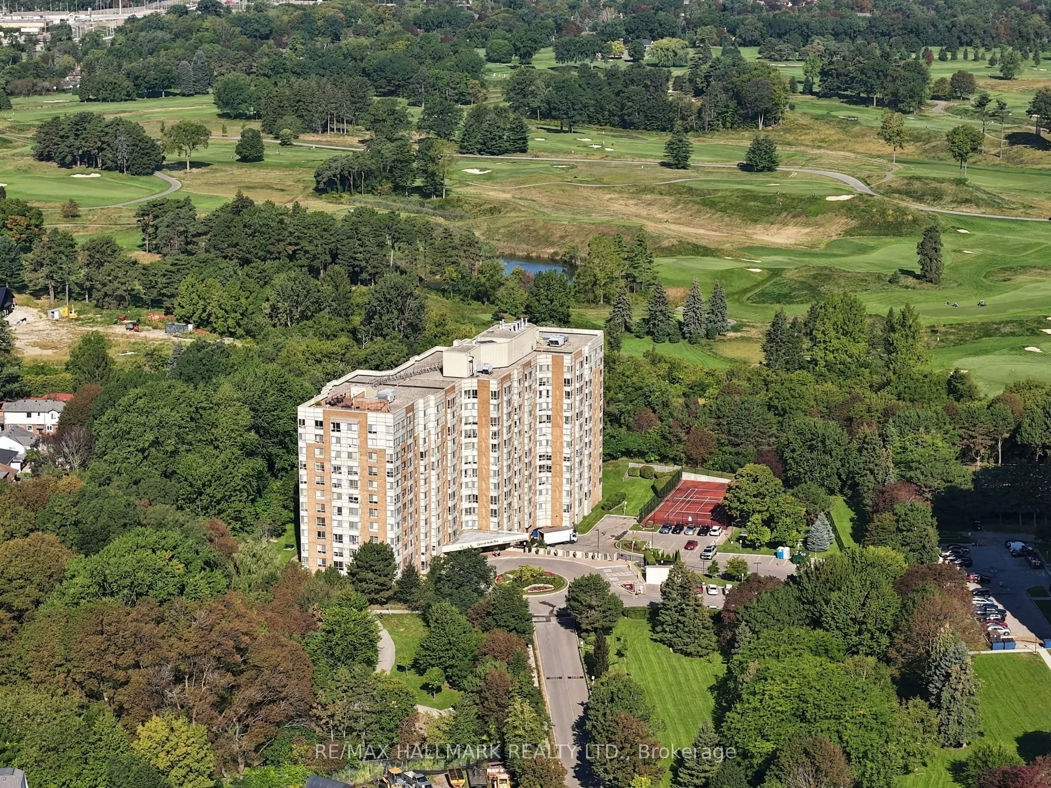 1485 Lakeshore Road E #903