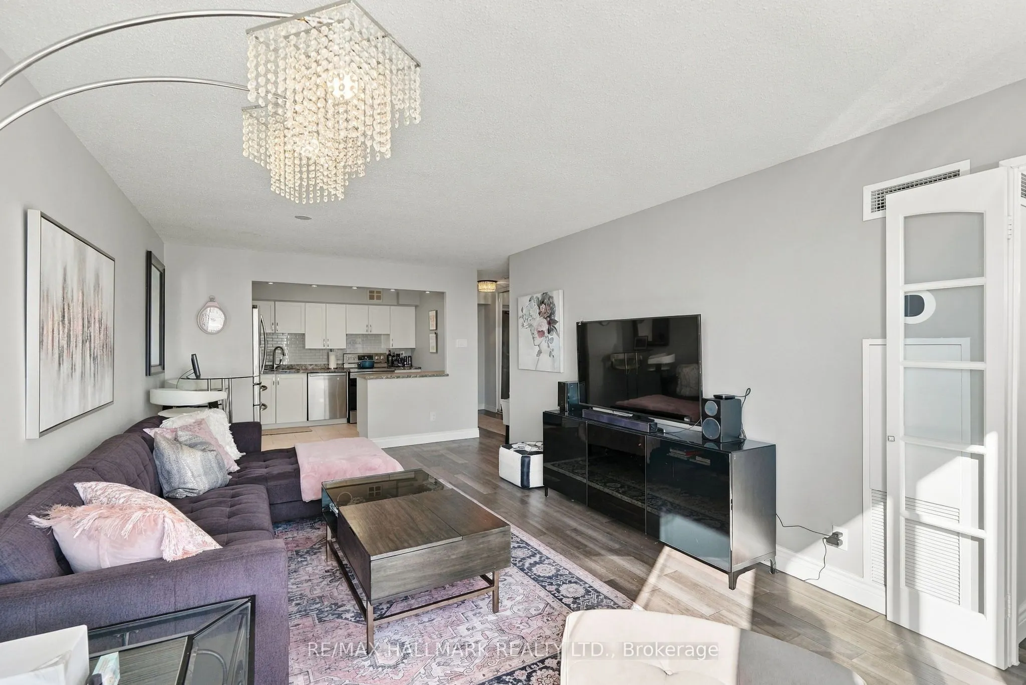 1485 Lakeshore Road E #903