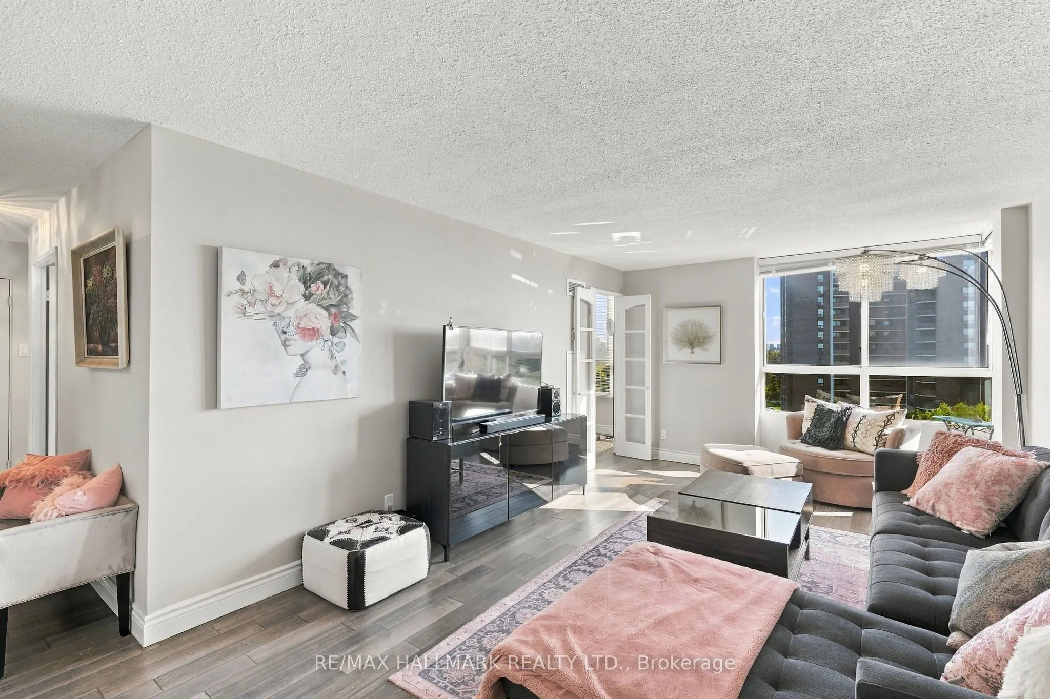 1485 Lakeshore Road E #903