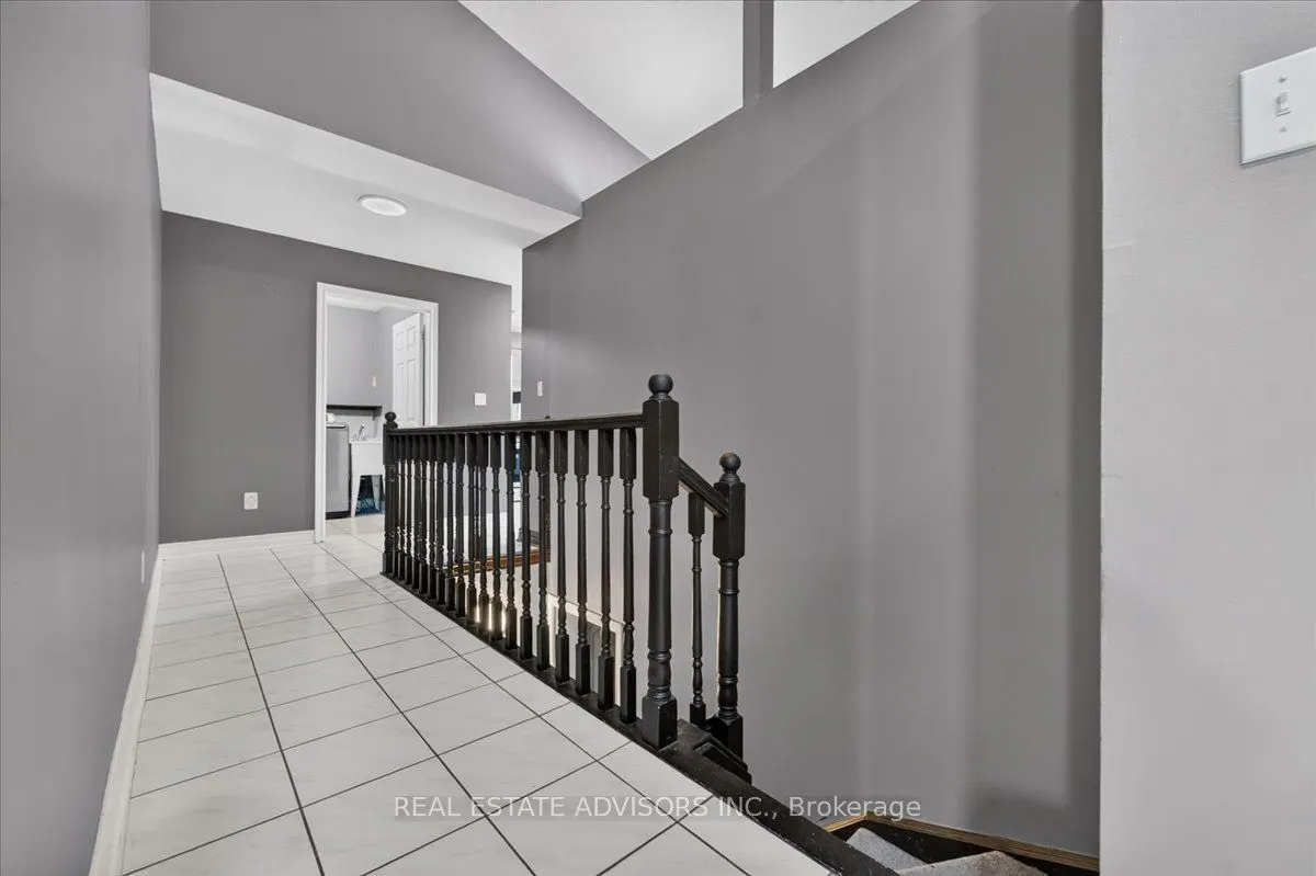 19 Mcconachie Crescent
