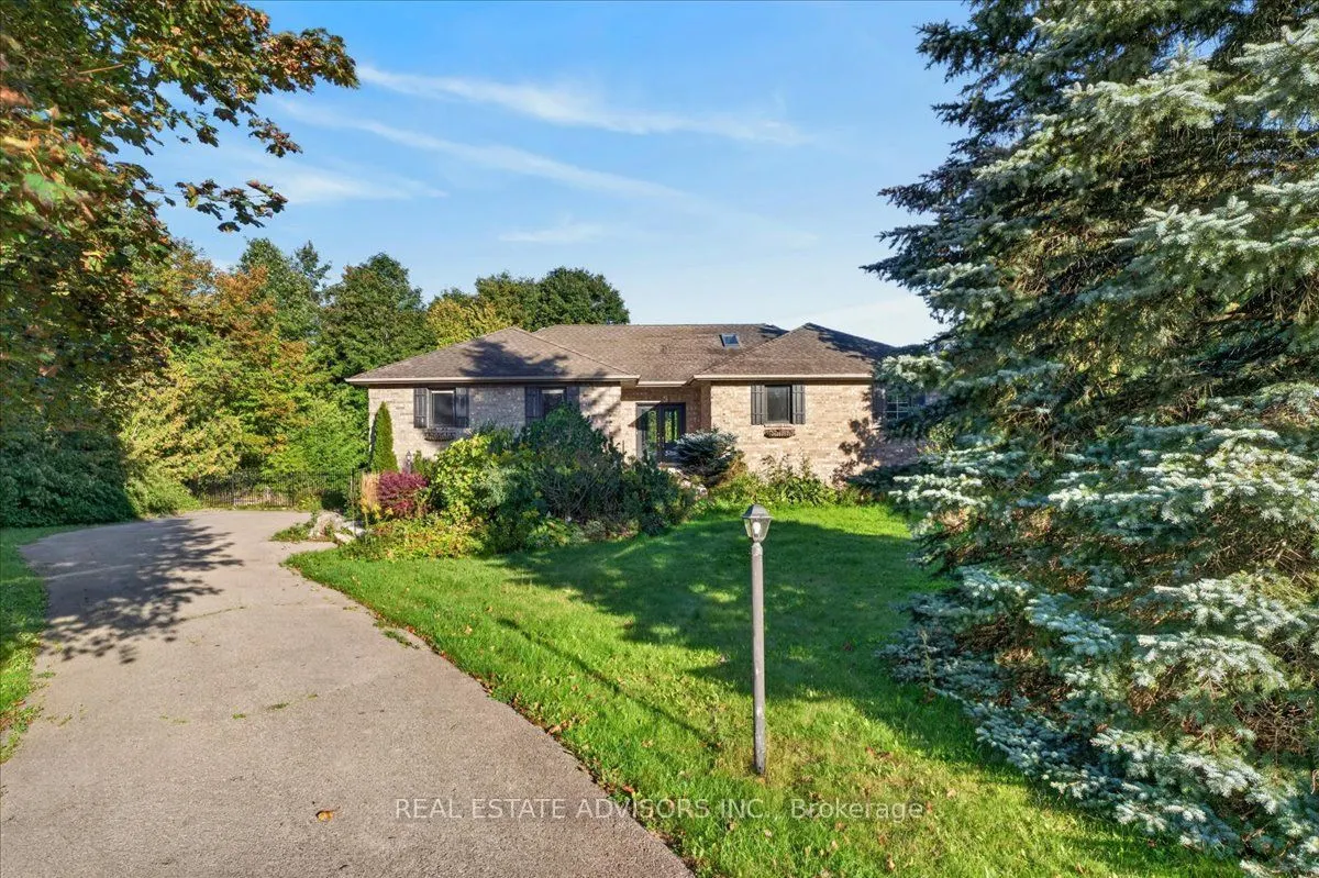 19 Mcconachie Crescent