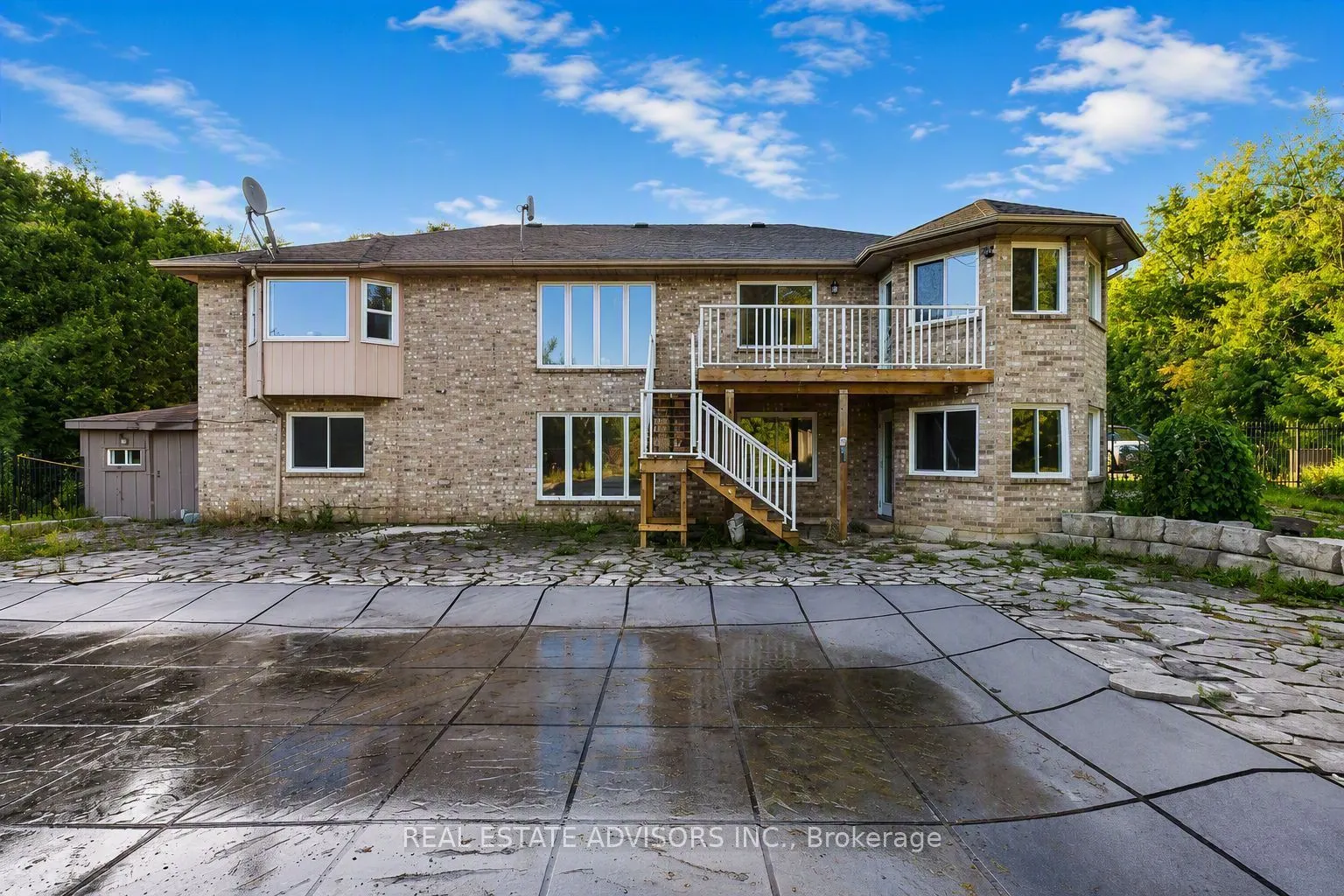 19 Mcconachie Crescent