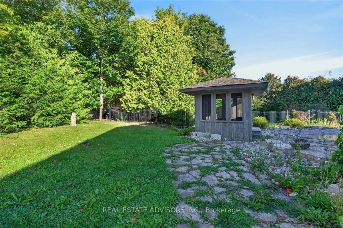 19 Mcconachie Crescent