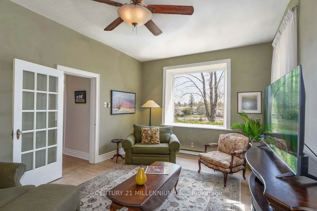 1380 Queen Street W