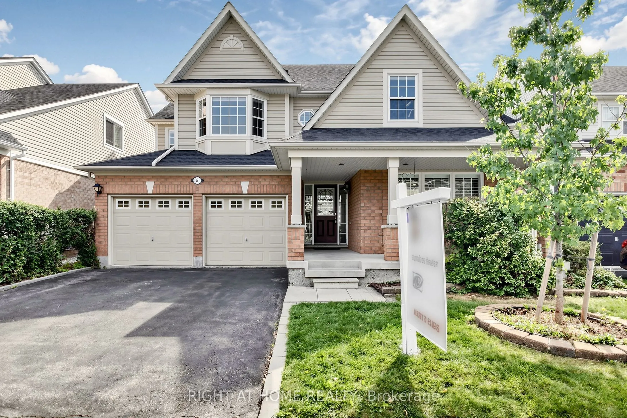 5 Mendoza Drive
