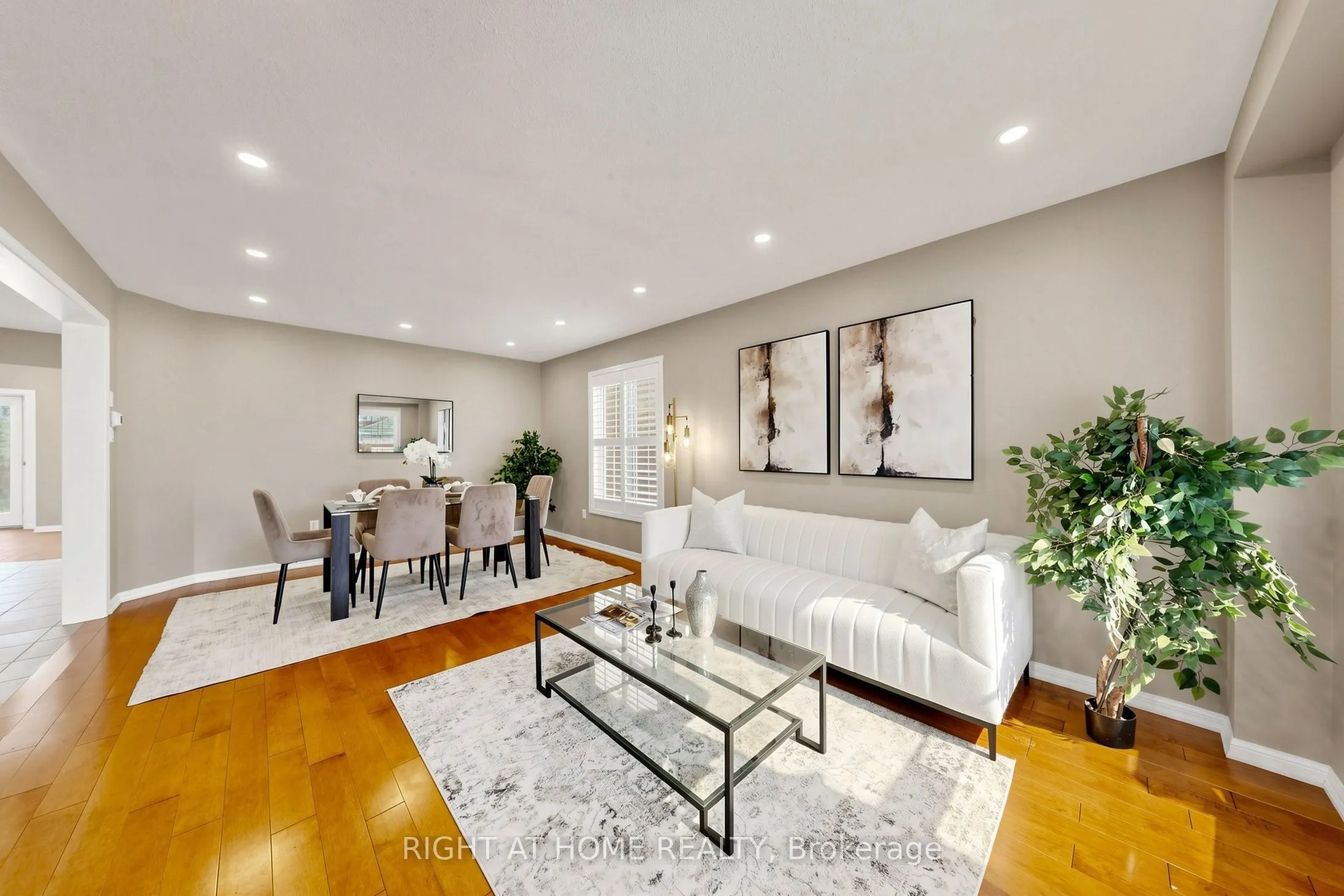 5 Mendoza Drive