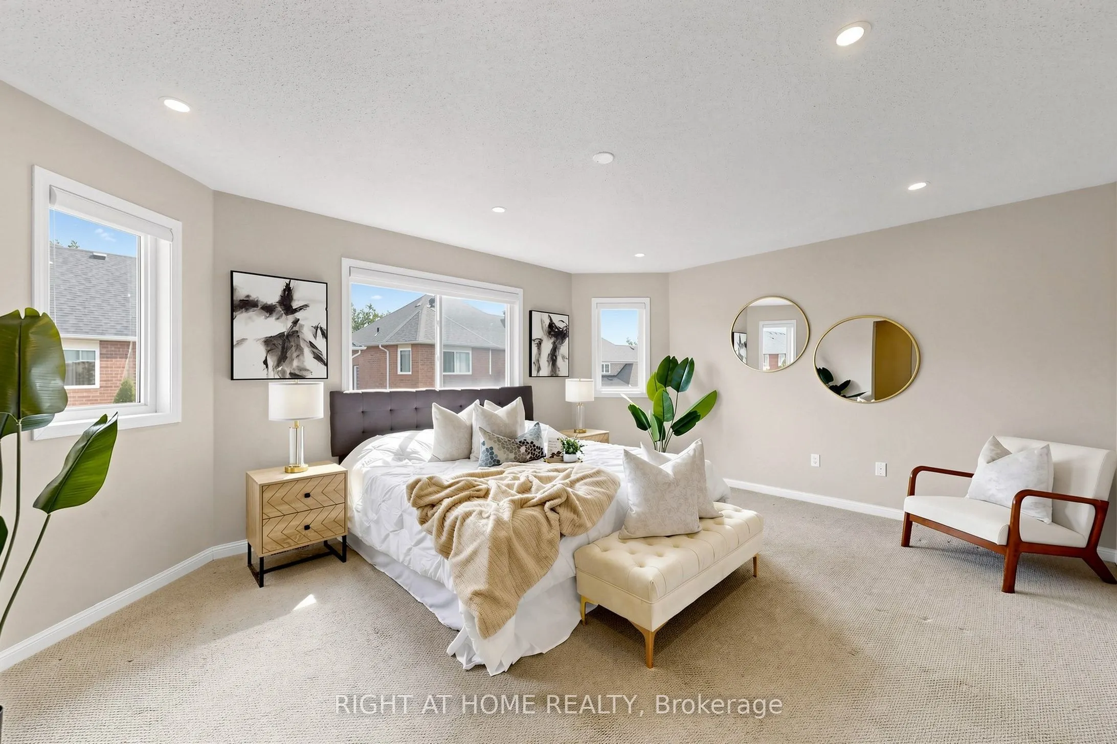 5 Mendoza Drive