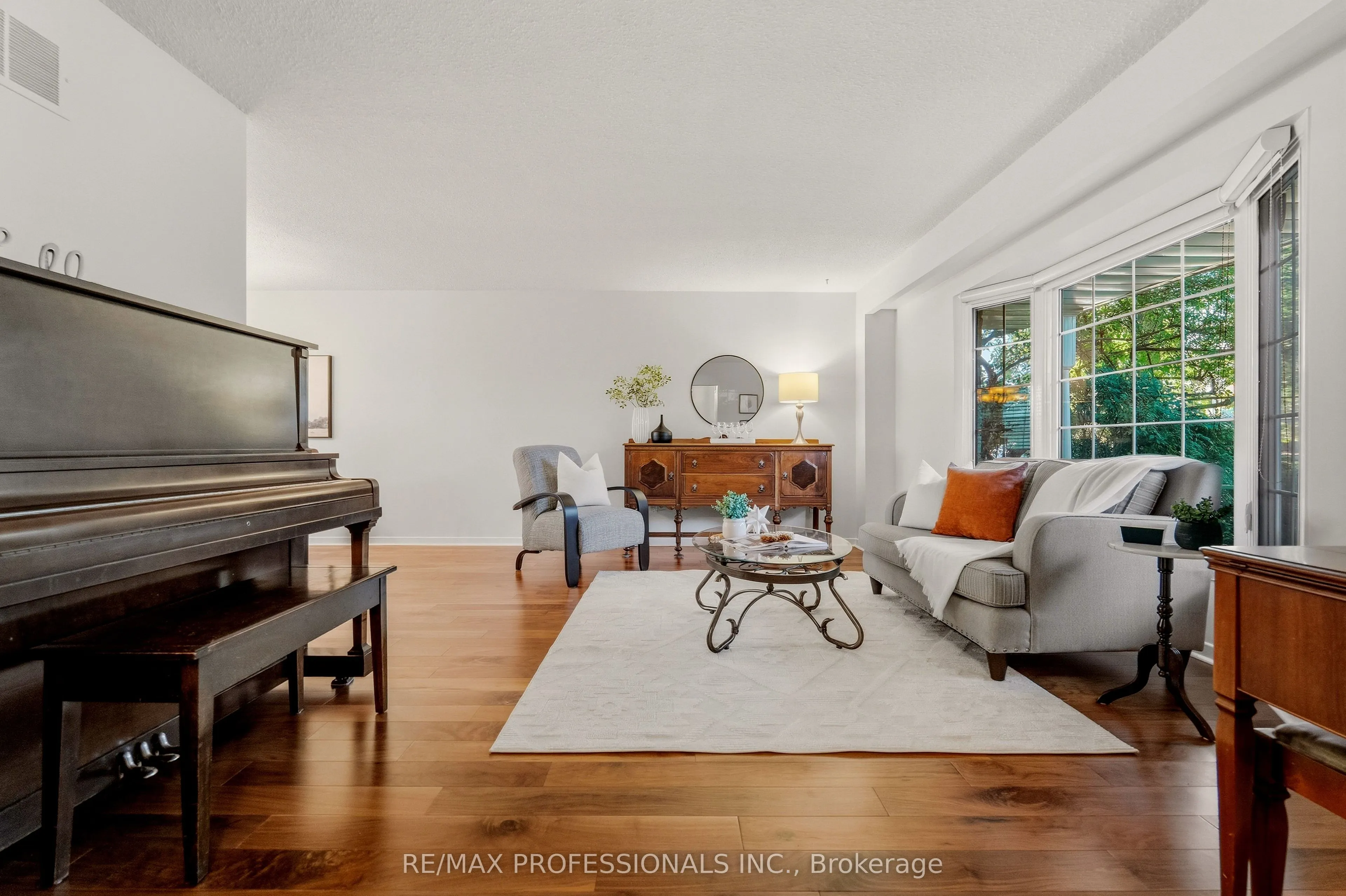 6888 Barrisdale Drive