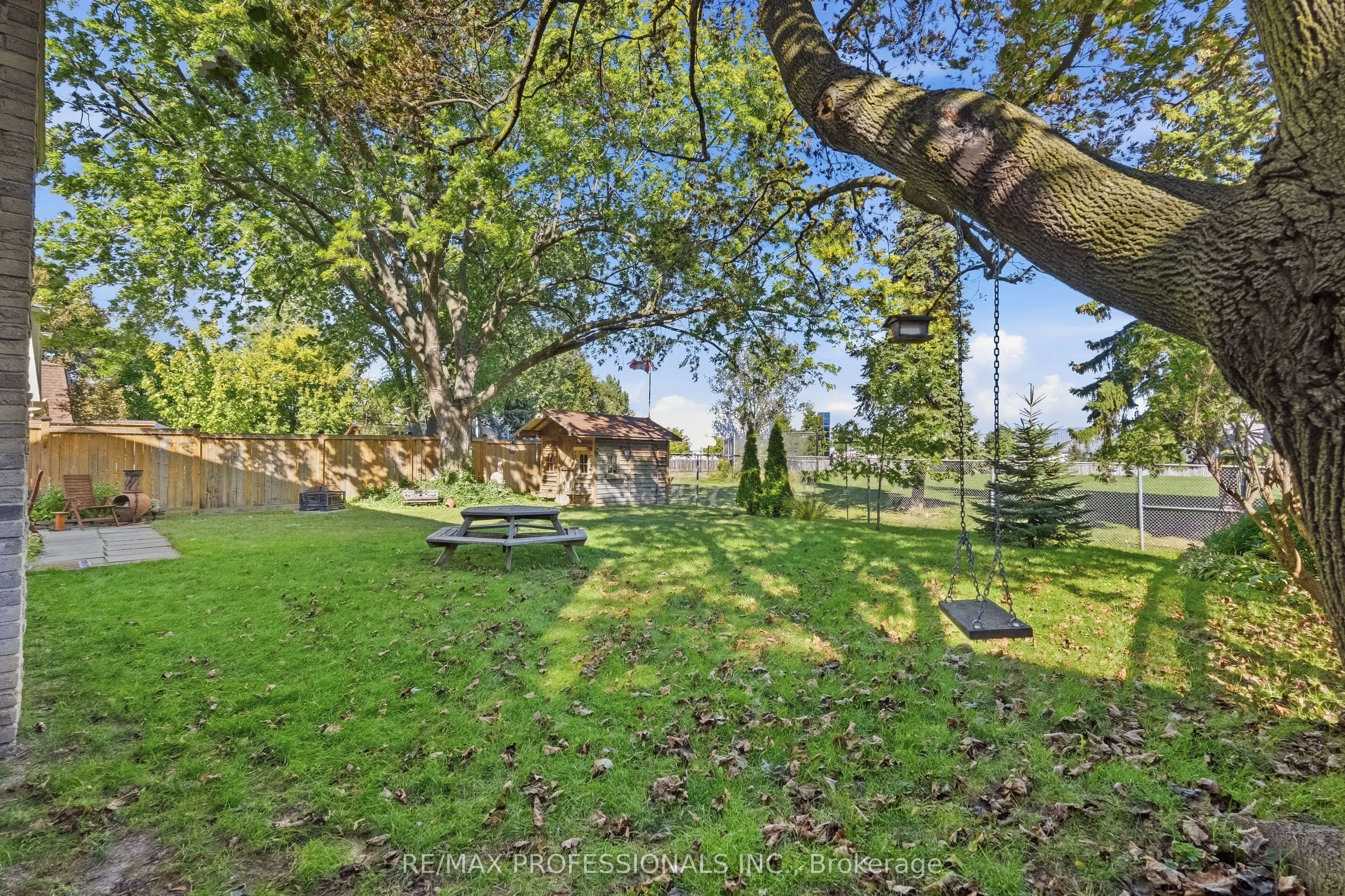 6888 Barrisdale Drive