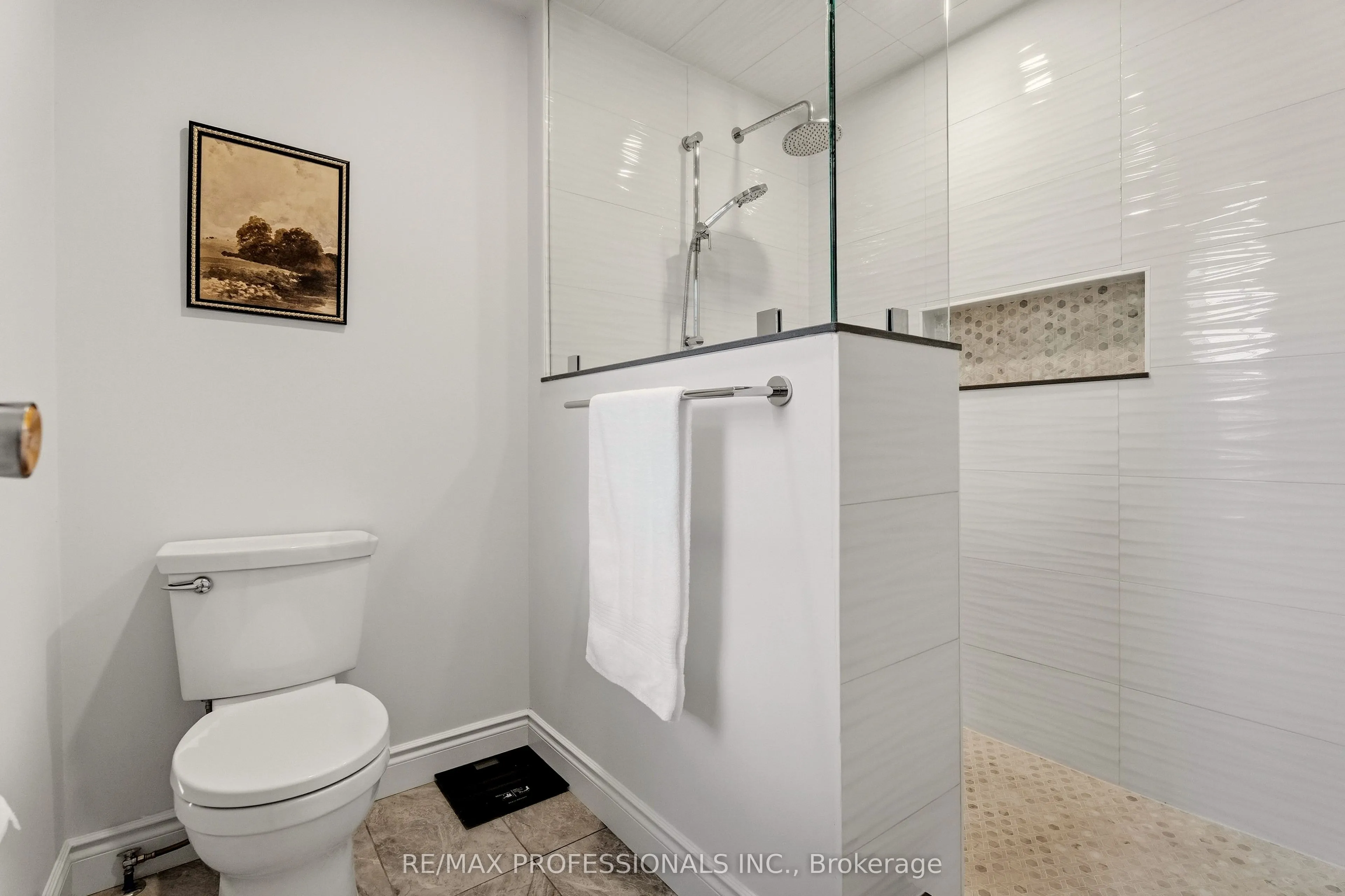 6888 Barrisdale Drive