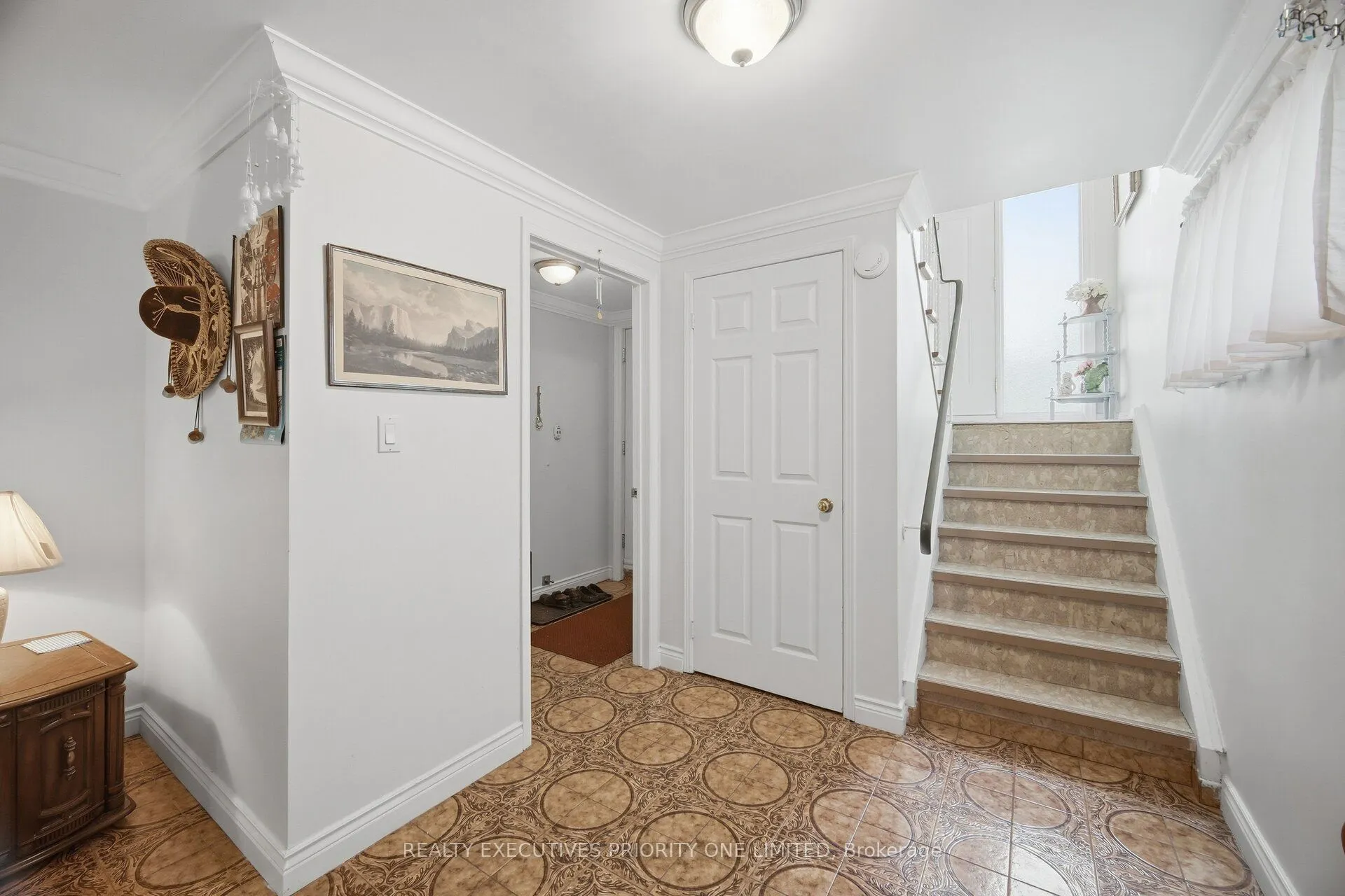 43 Elana Drive
