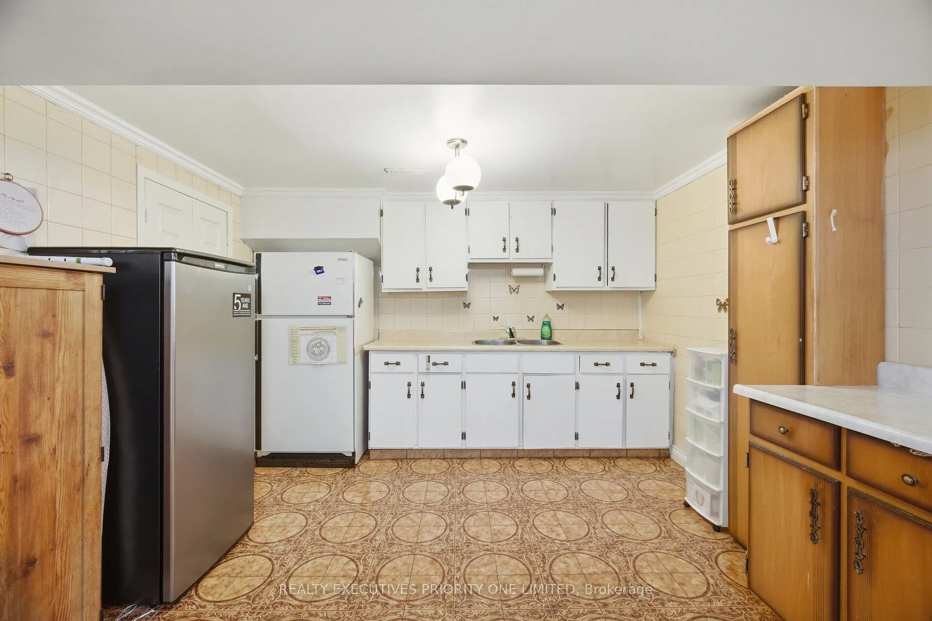 43 Elana Drive