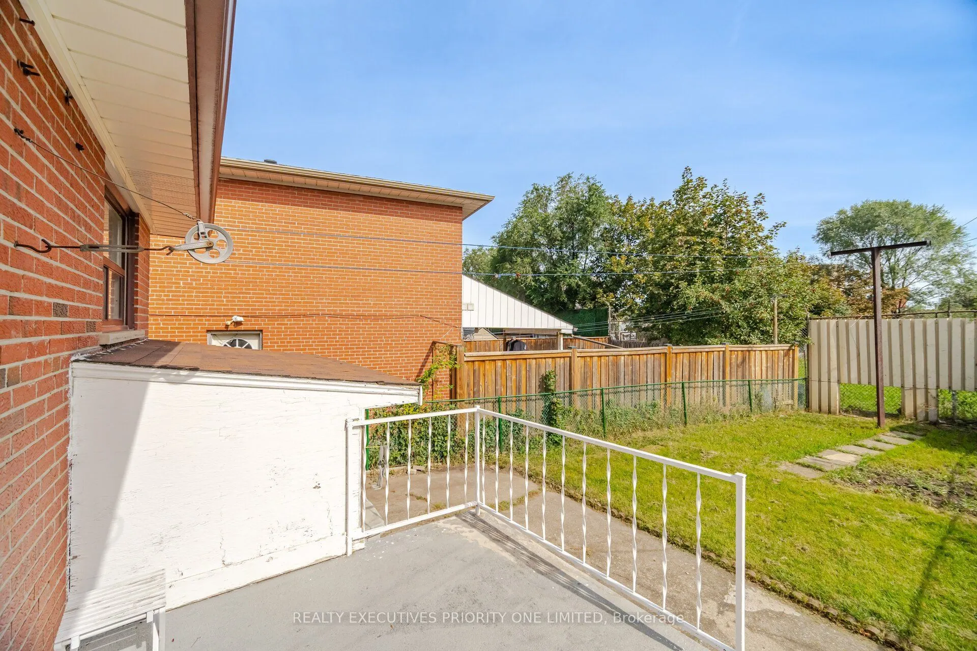 43 Elana Drive