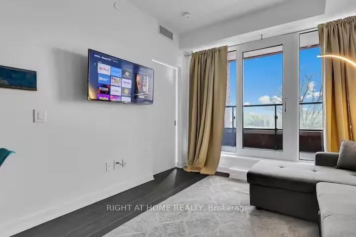 28 Ann Street #223