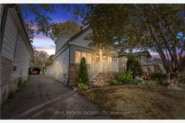 26 Roxaline Street