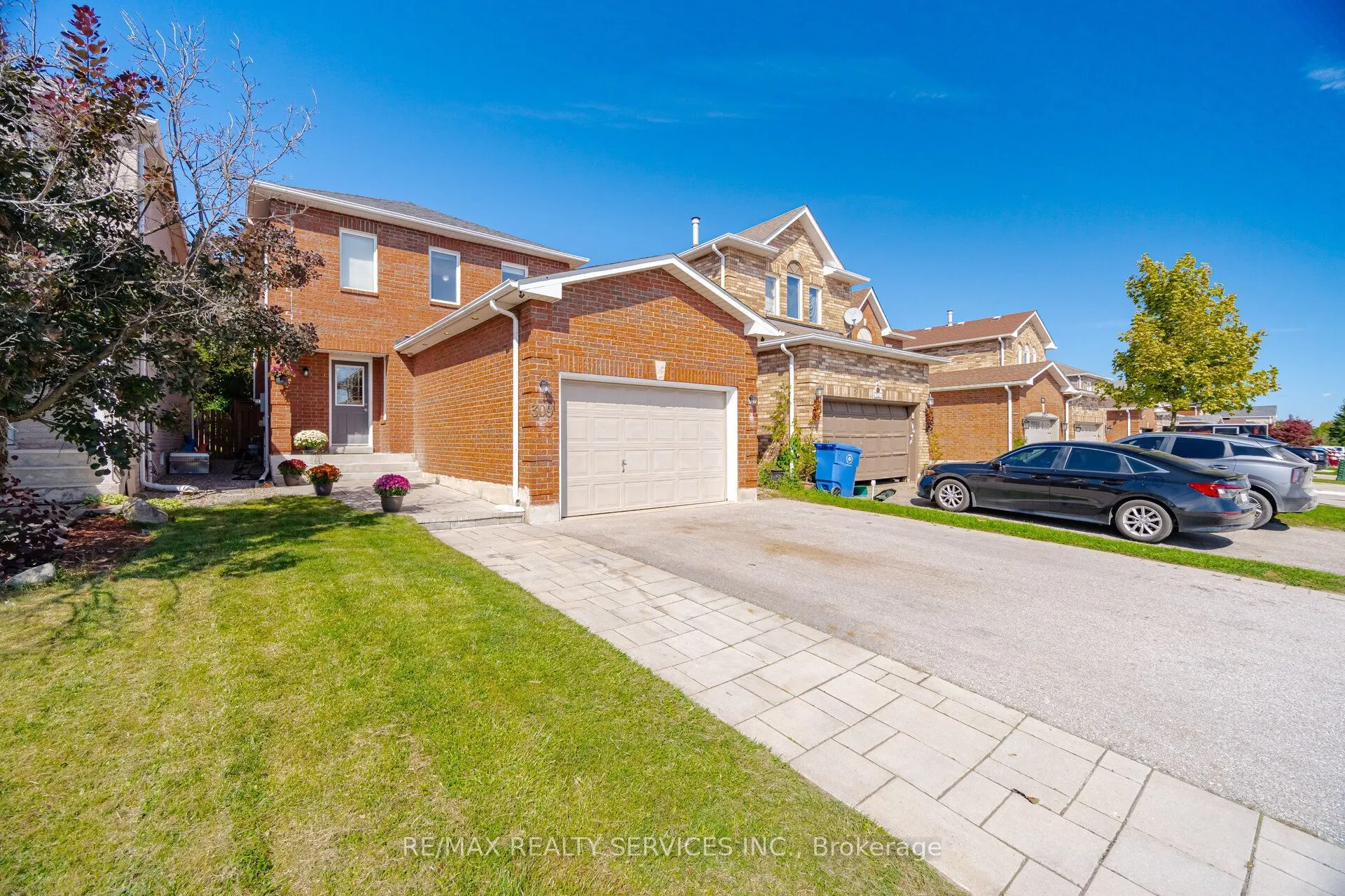309 Marshall Crescent