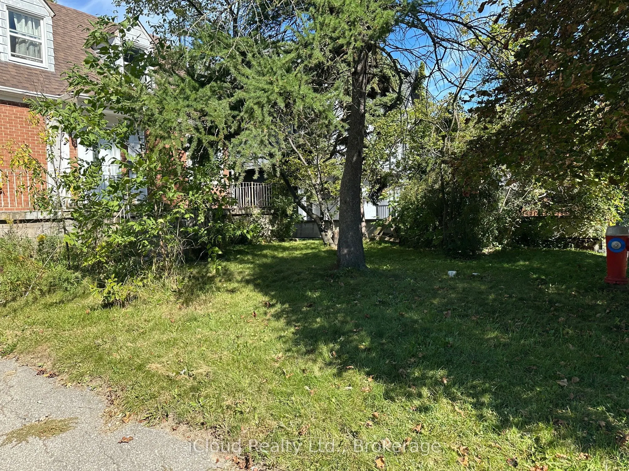 1321 St. James Avenue