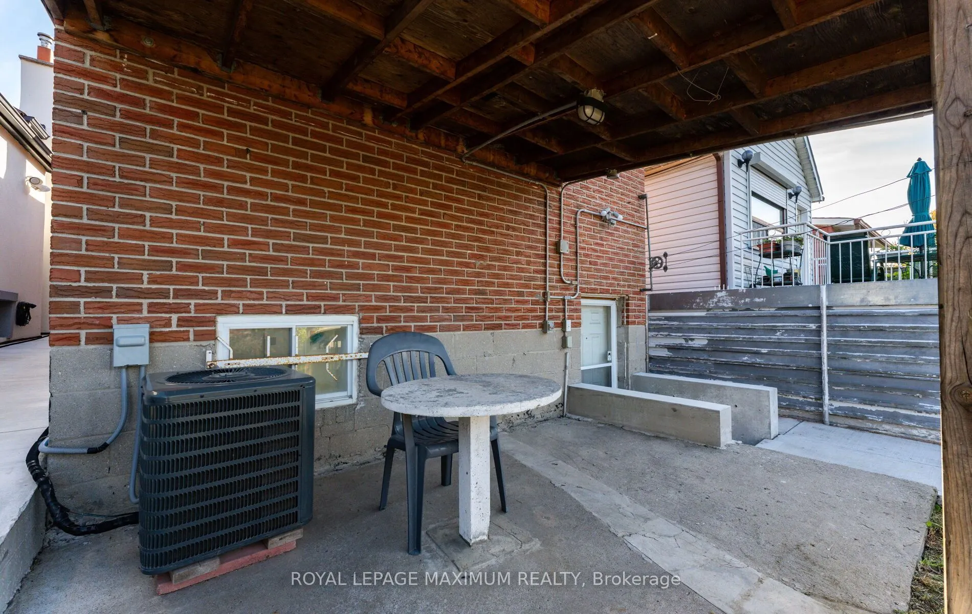 376 McRoberts Avenue