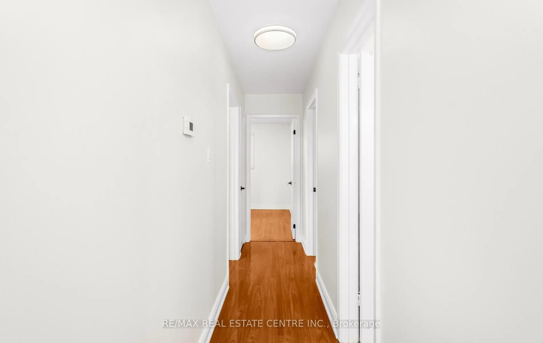 879 Consort Crescent
