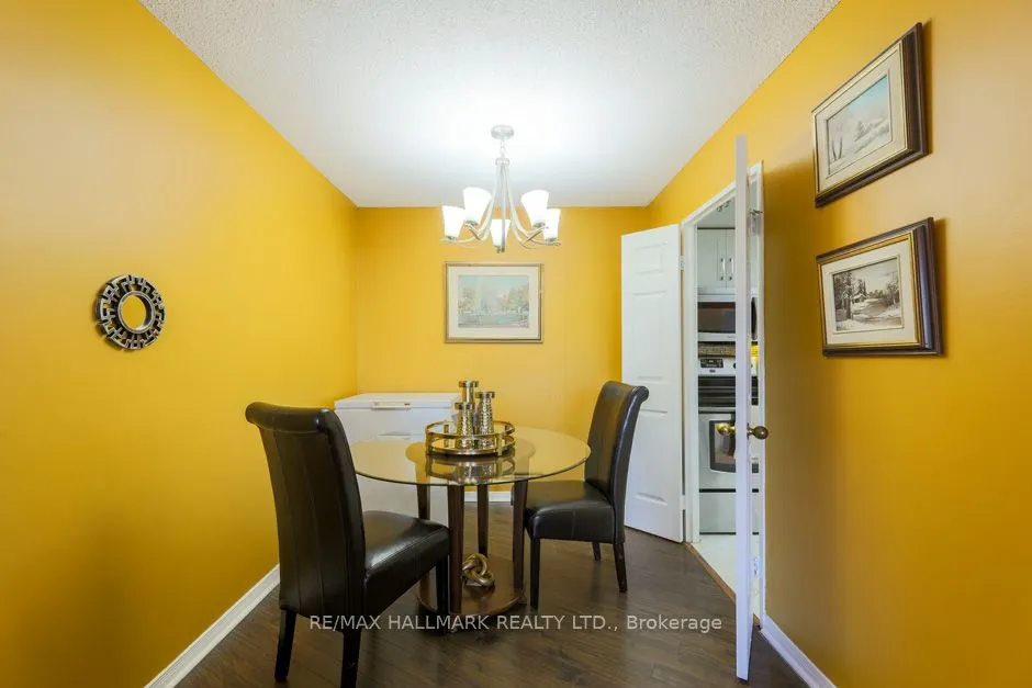 6 Humberline Drive #218