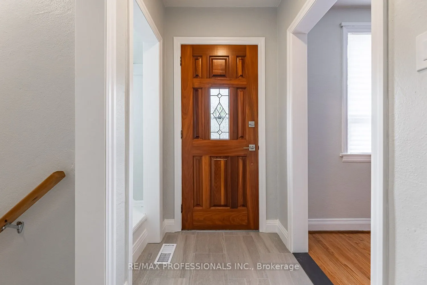 11 Stock Avenue