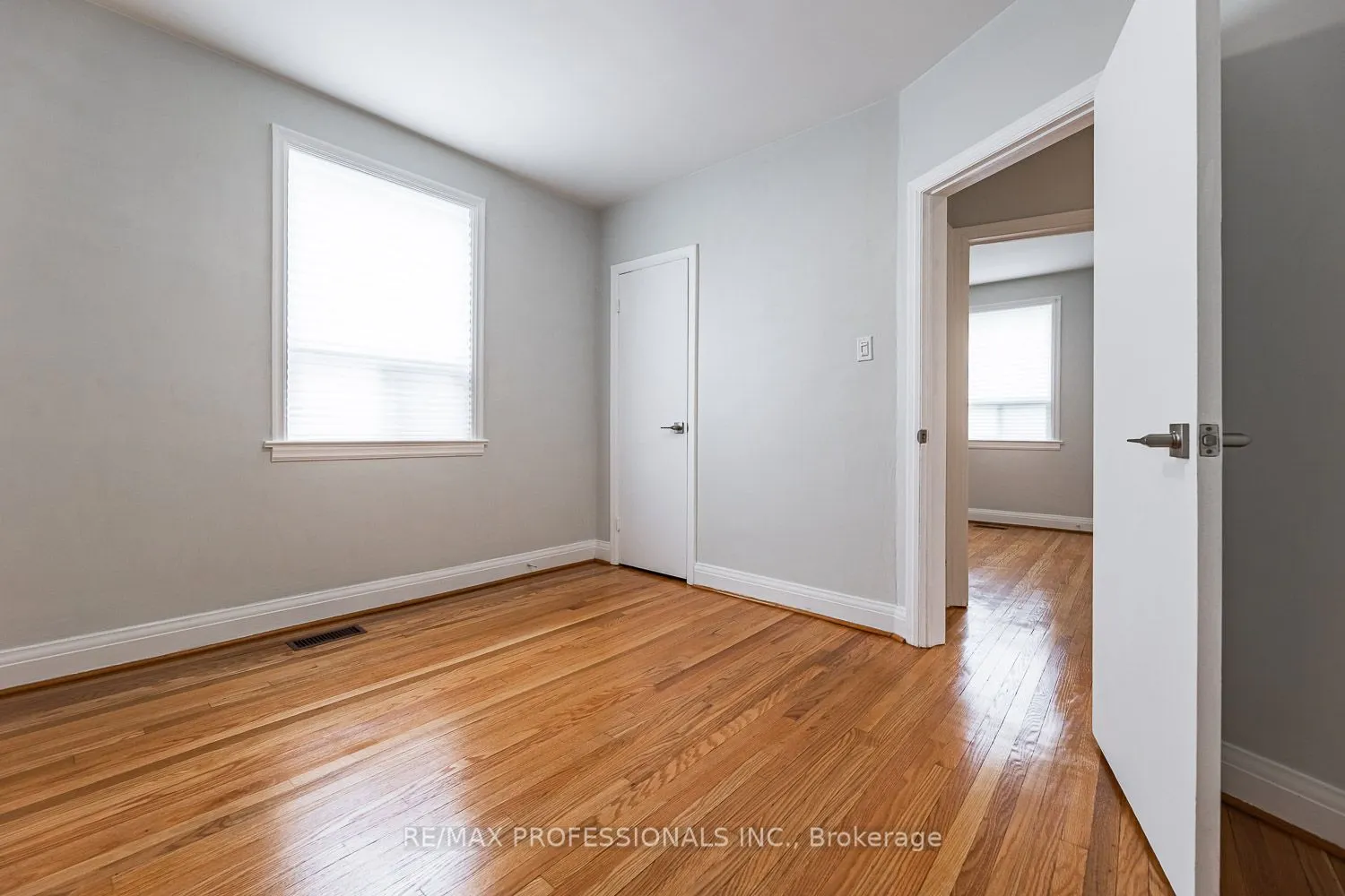 11 Stock Avenue