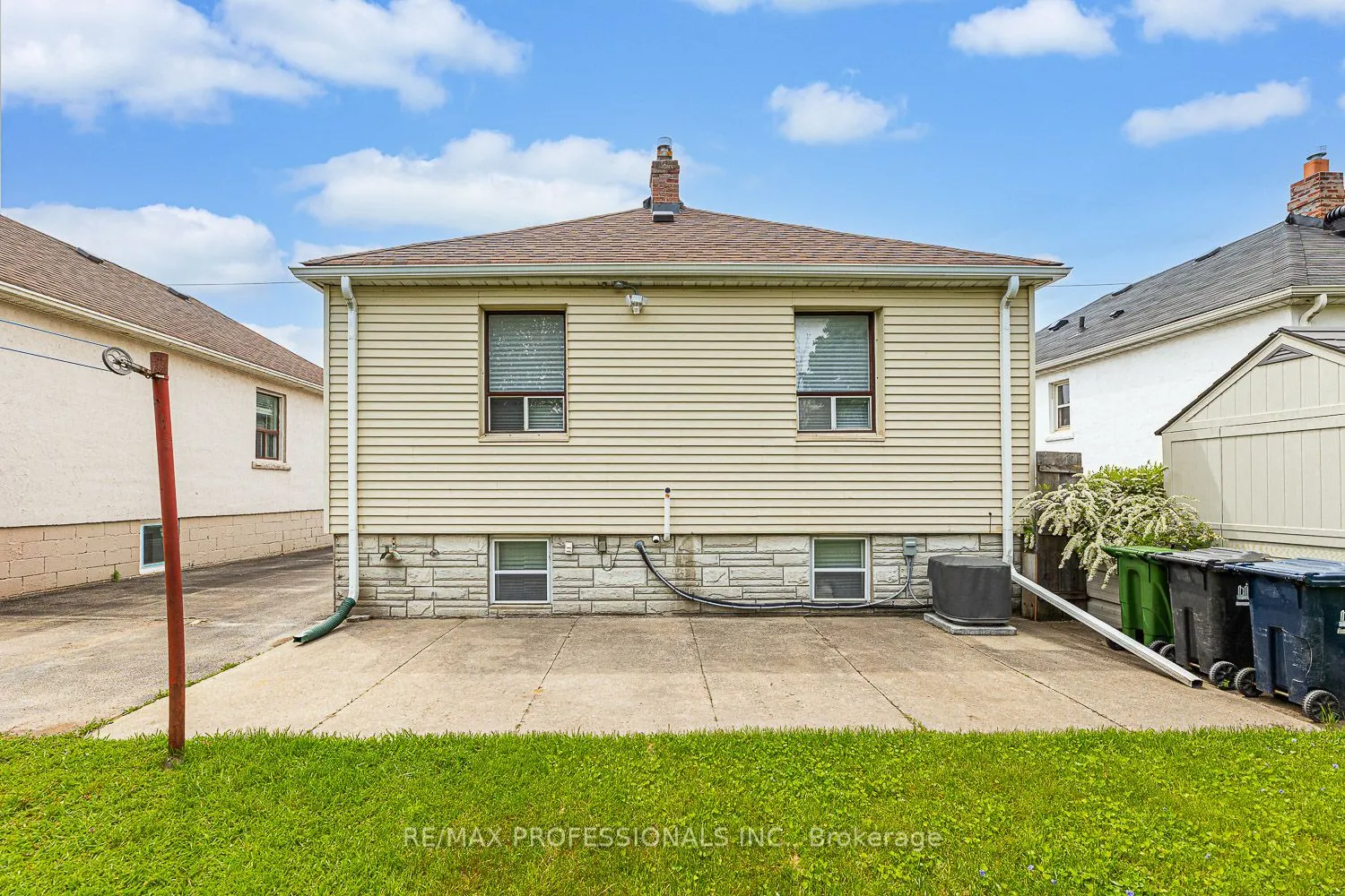 11 Stock Avenue