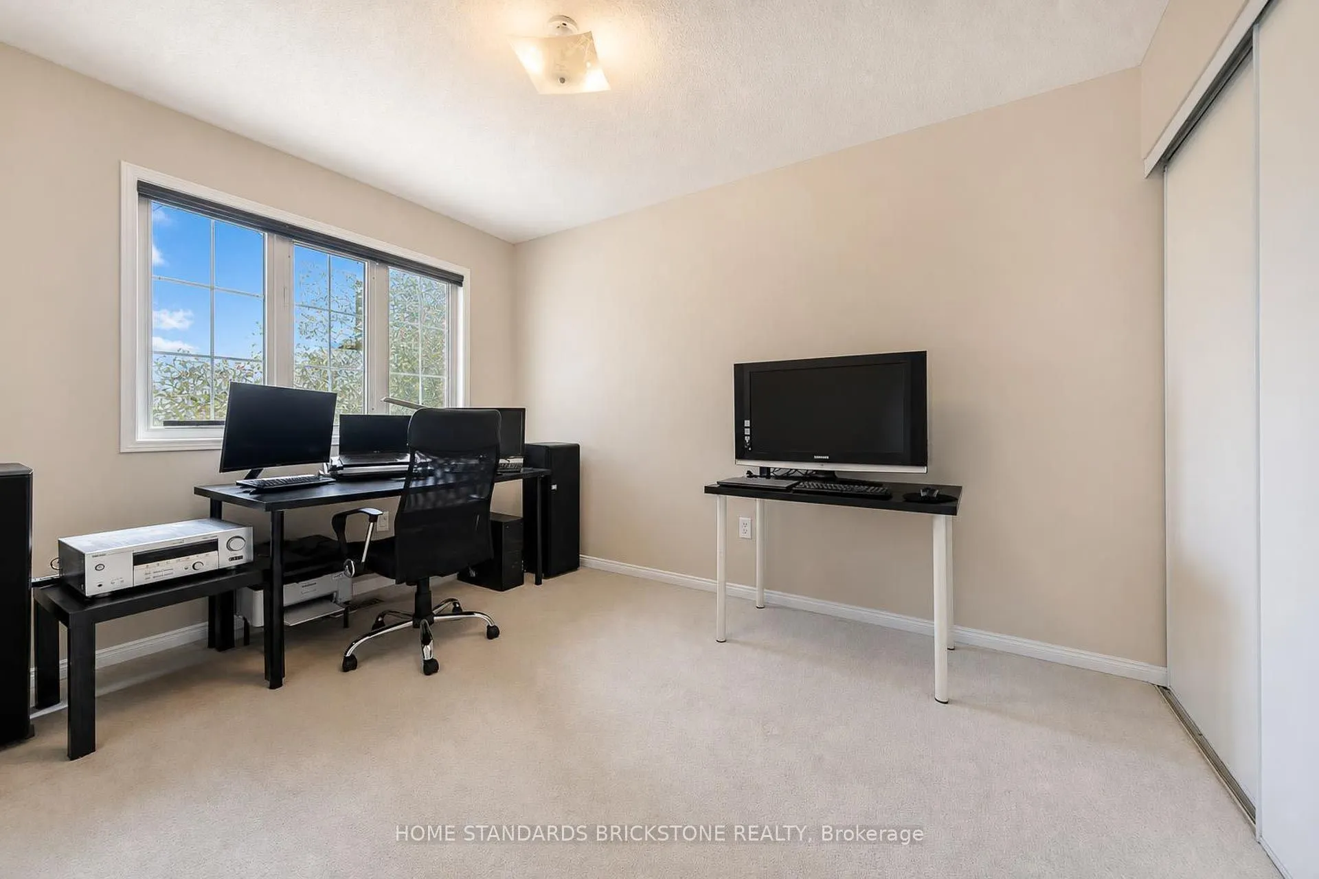5230 Glen Erin Drive #33