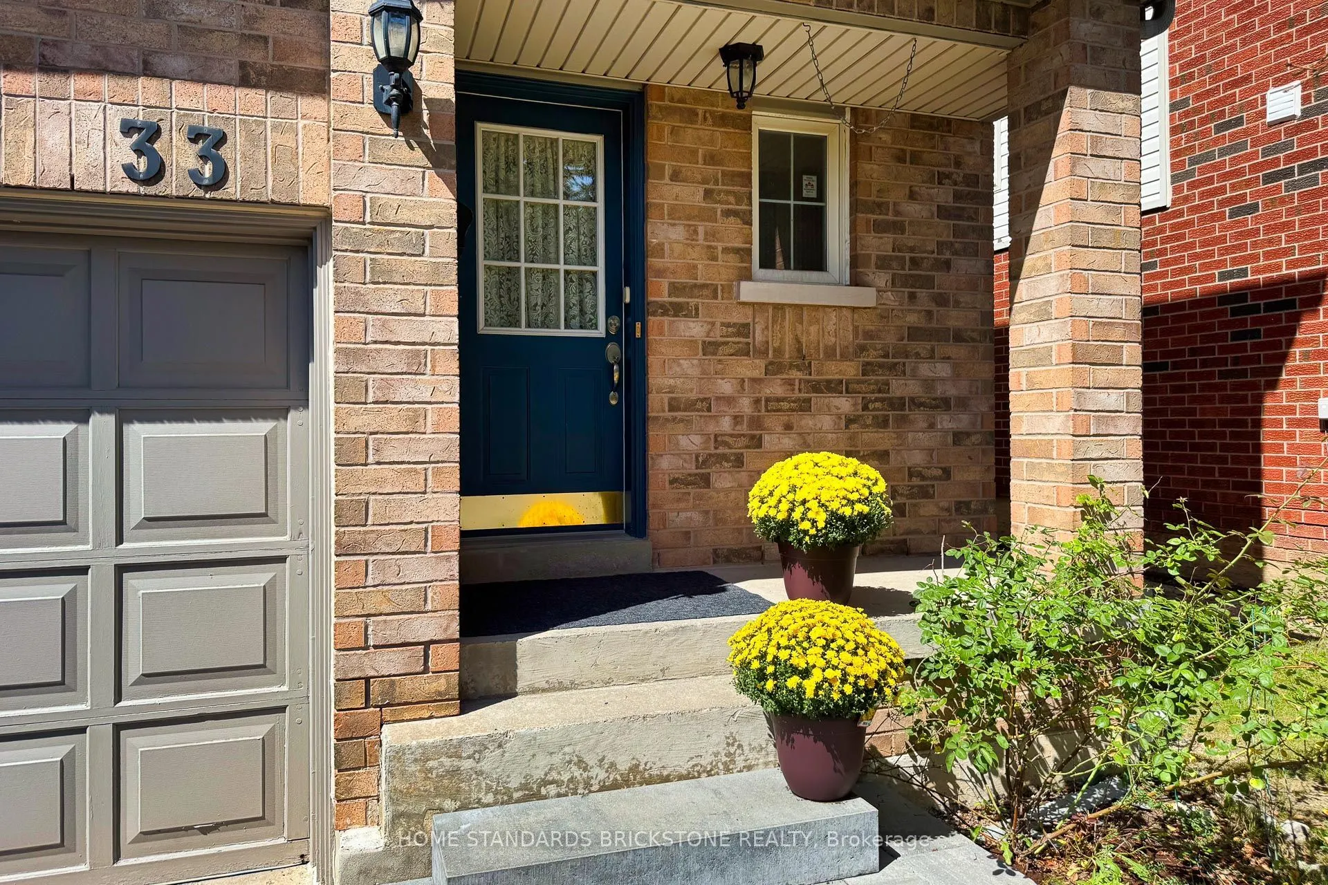 5230 Glen Erin Drive #33