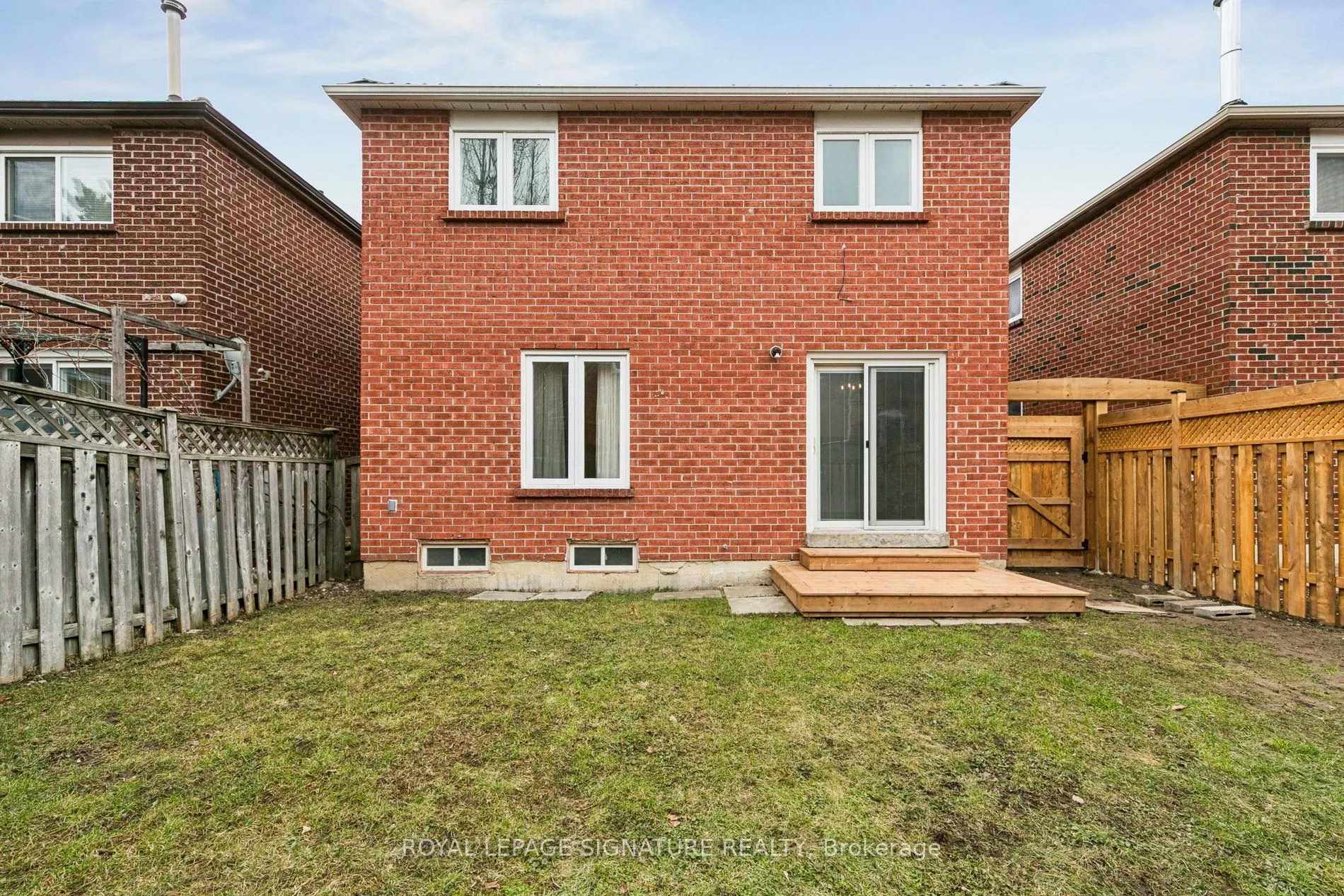 156 Macedonia Crescent