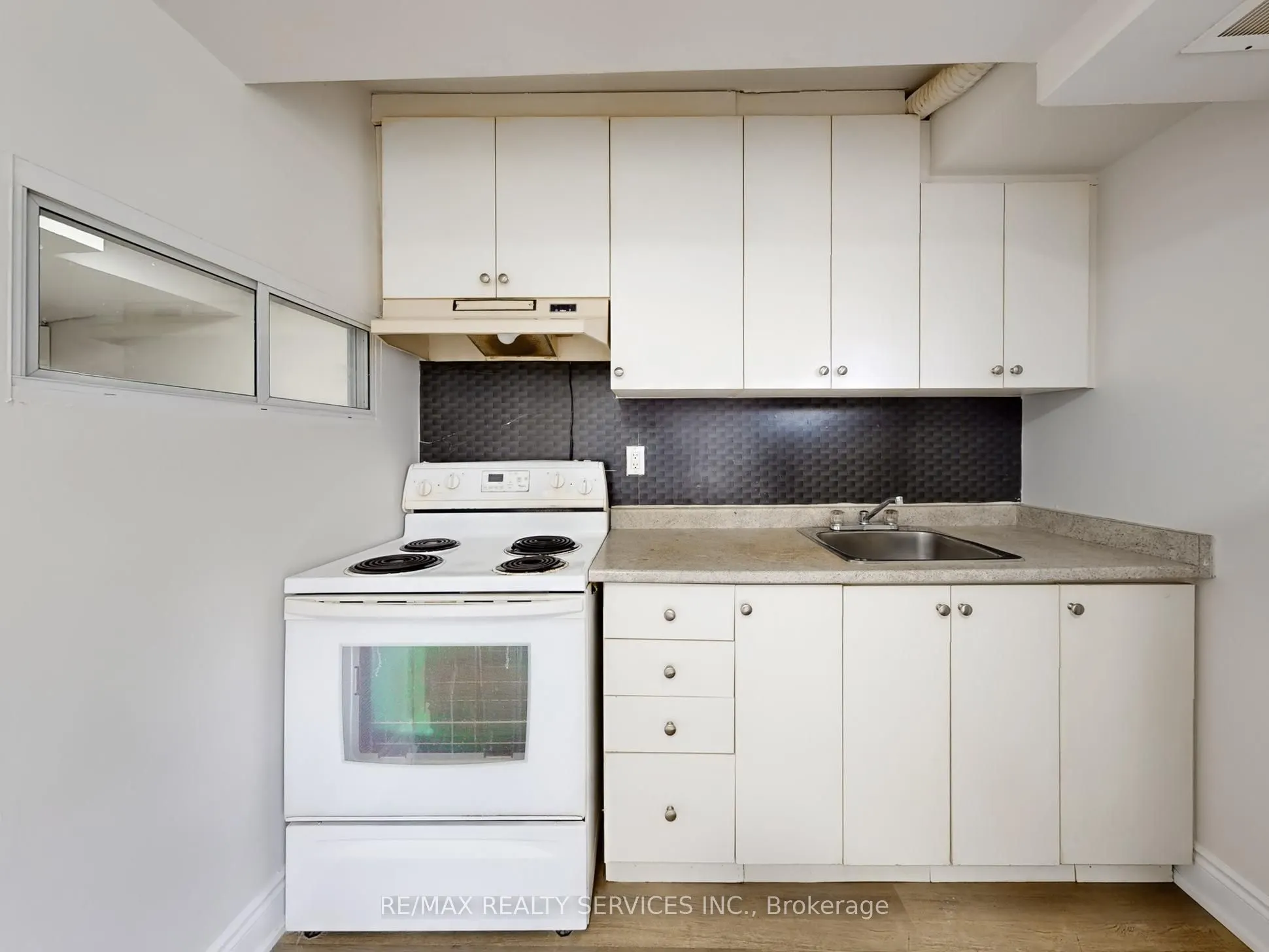 9 Glenridge Road