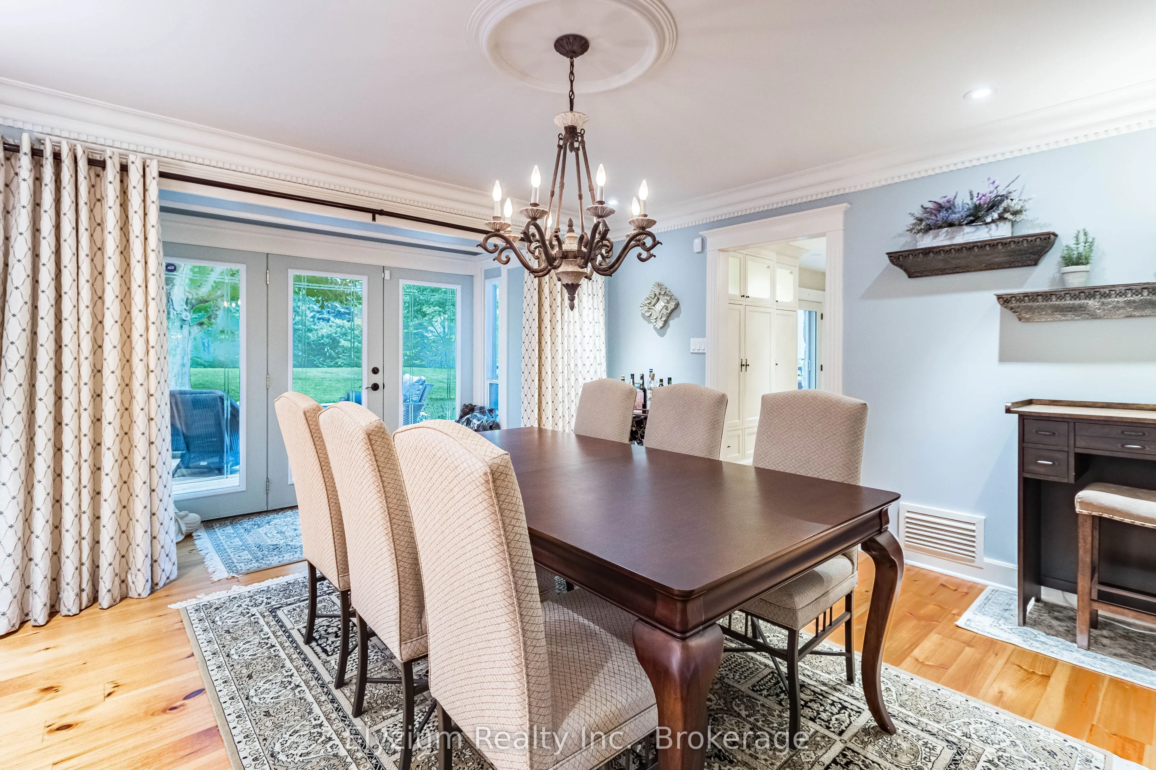 27 Cedar Drive